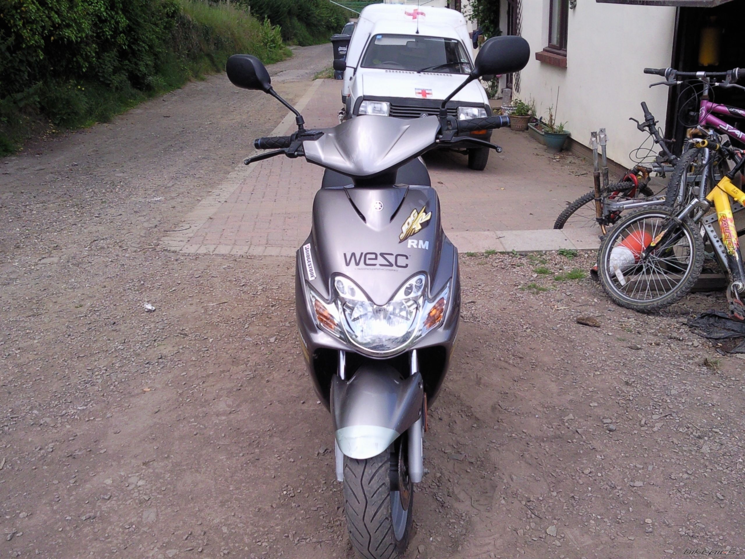Photo 1697699