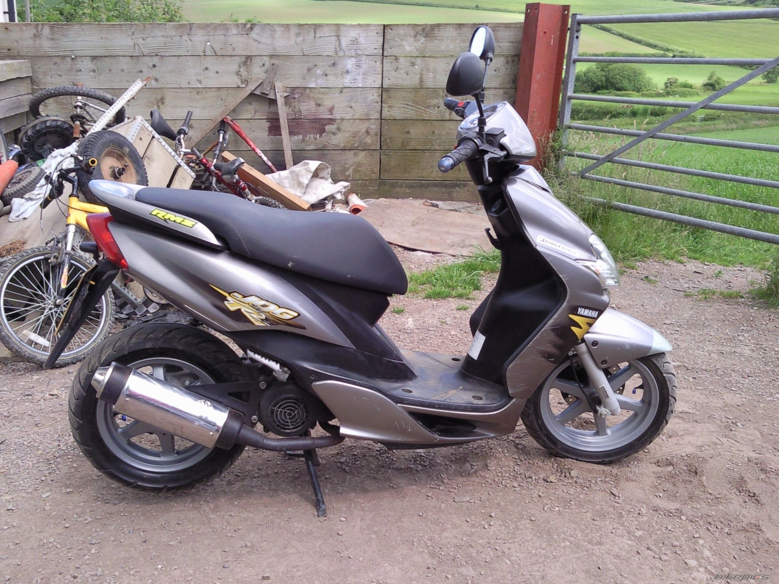 Photo 1697701