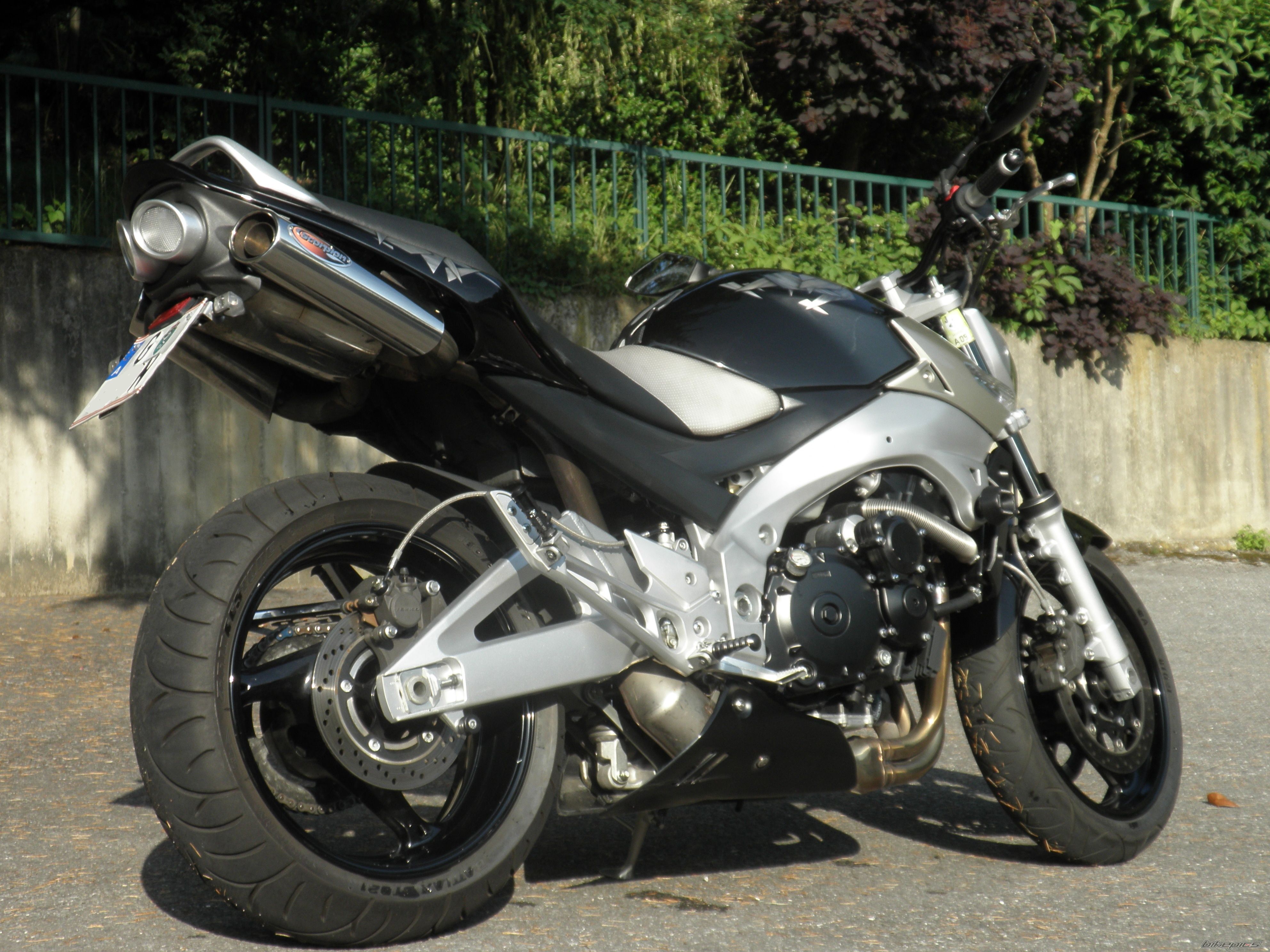 Photo 1697739