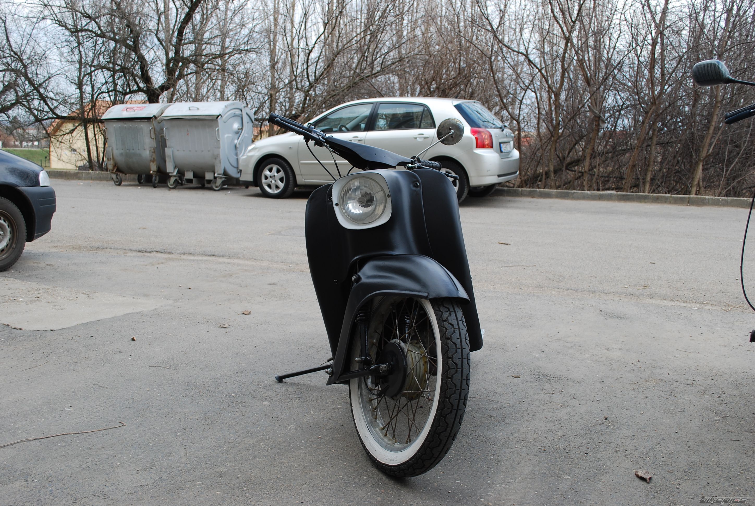 Photo 1697752