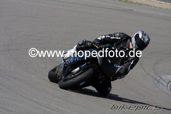 Photo 1697862