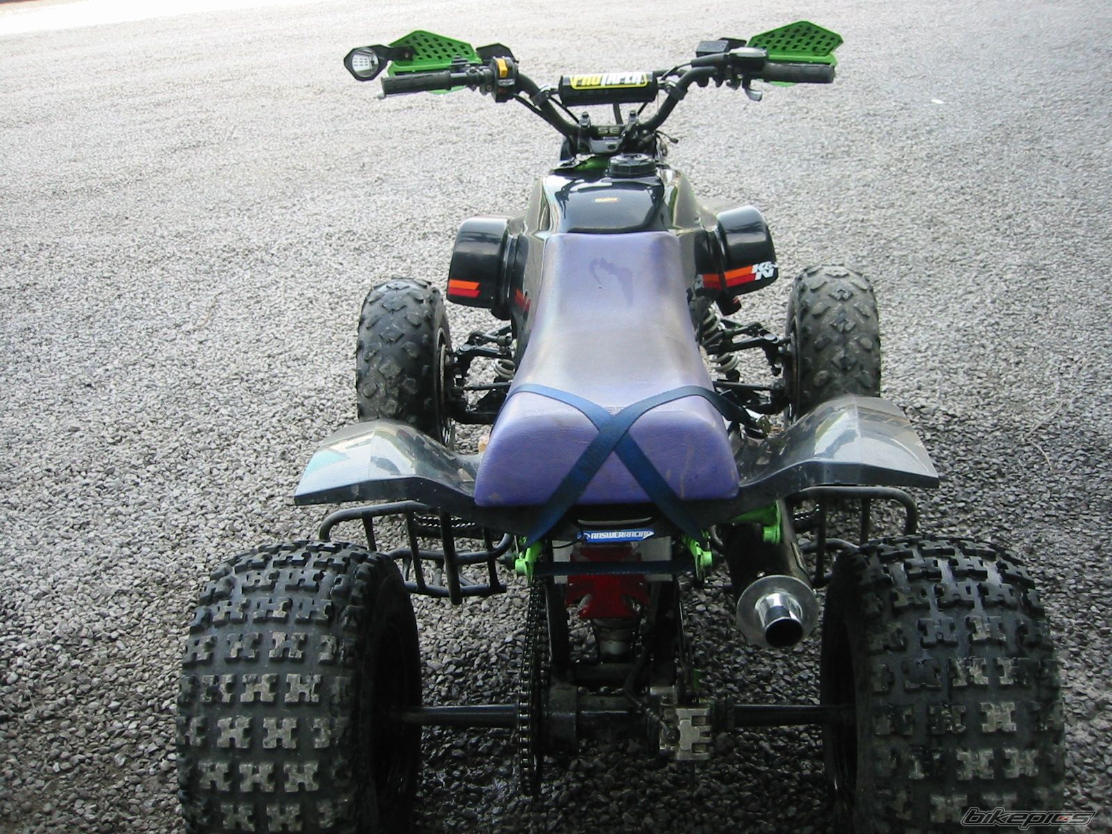 Photo 1697878