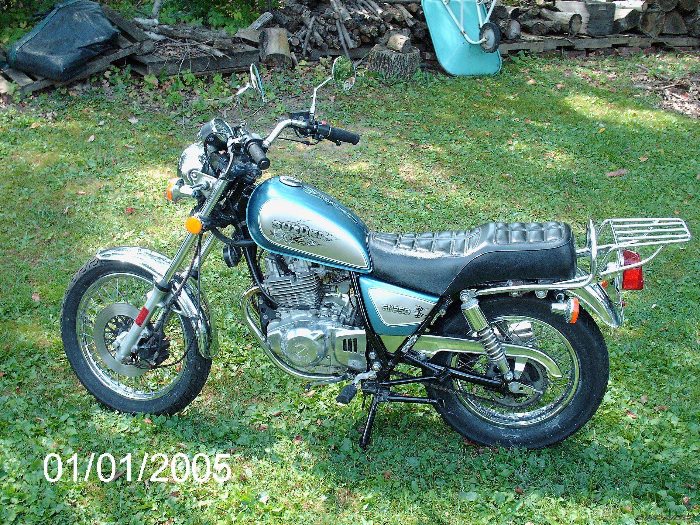 Photo 1697956