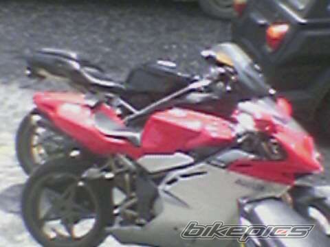 Photo 1697958