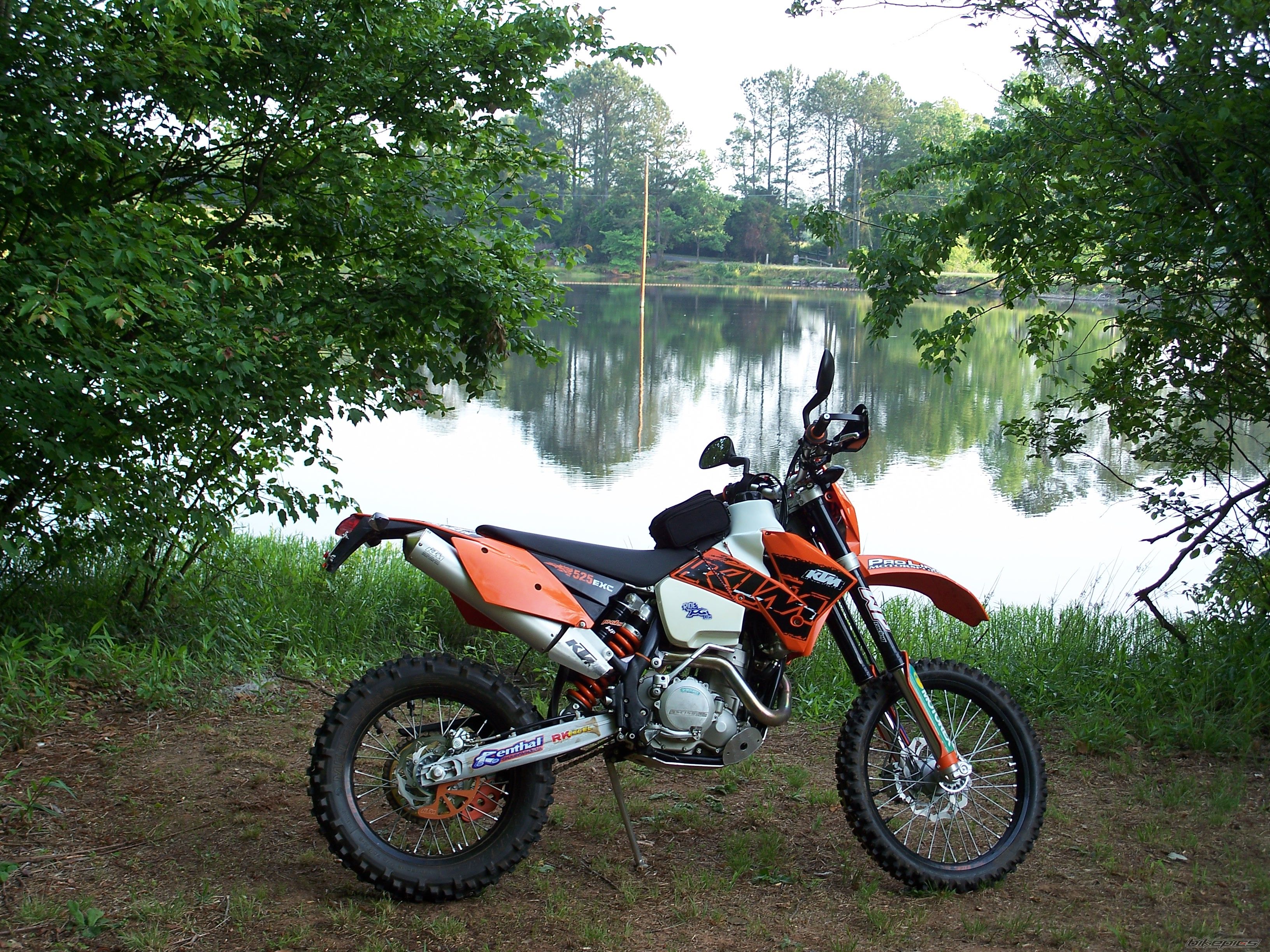 Photo 1697973