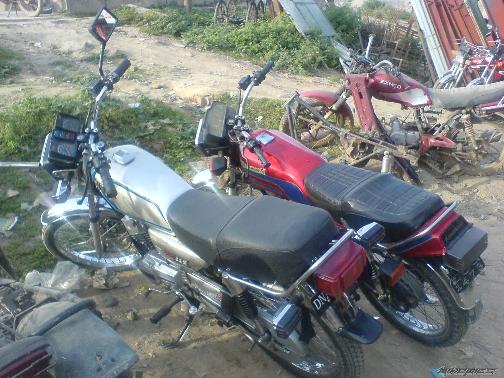 Photo 1698098