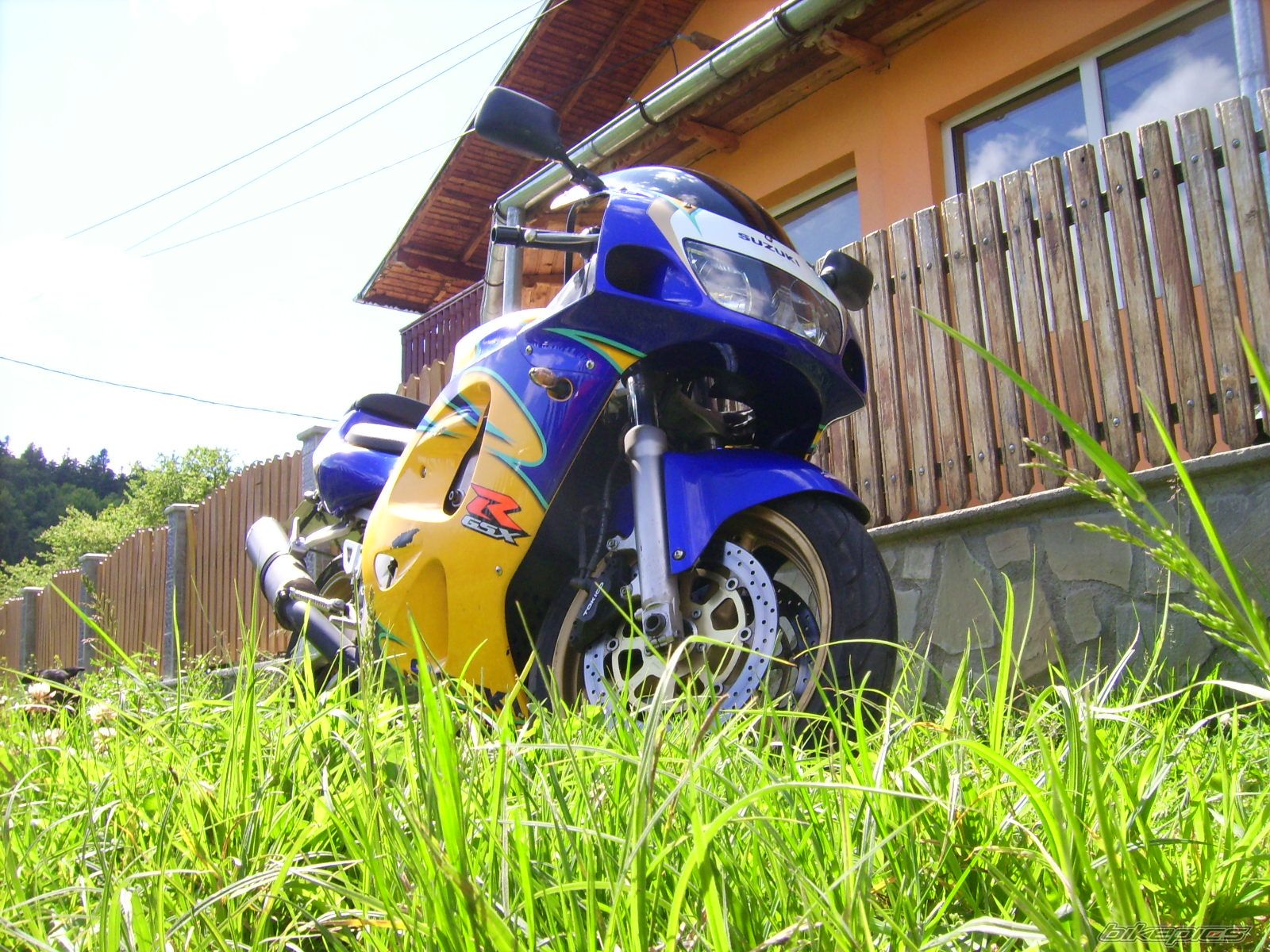 Bike Photo 1698180