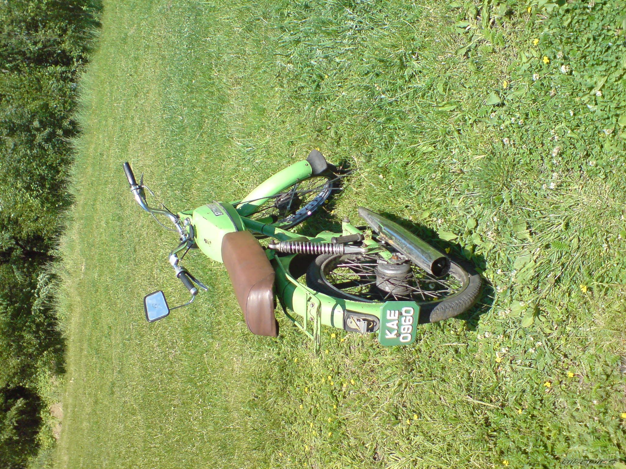 Photo 1698181