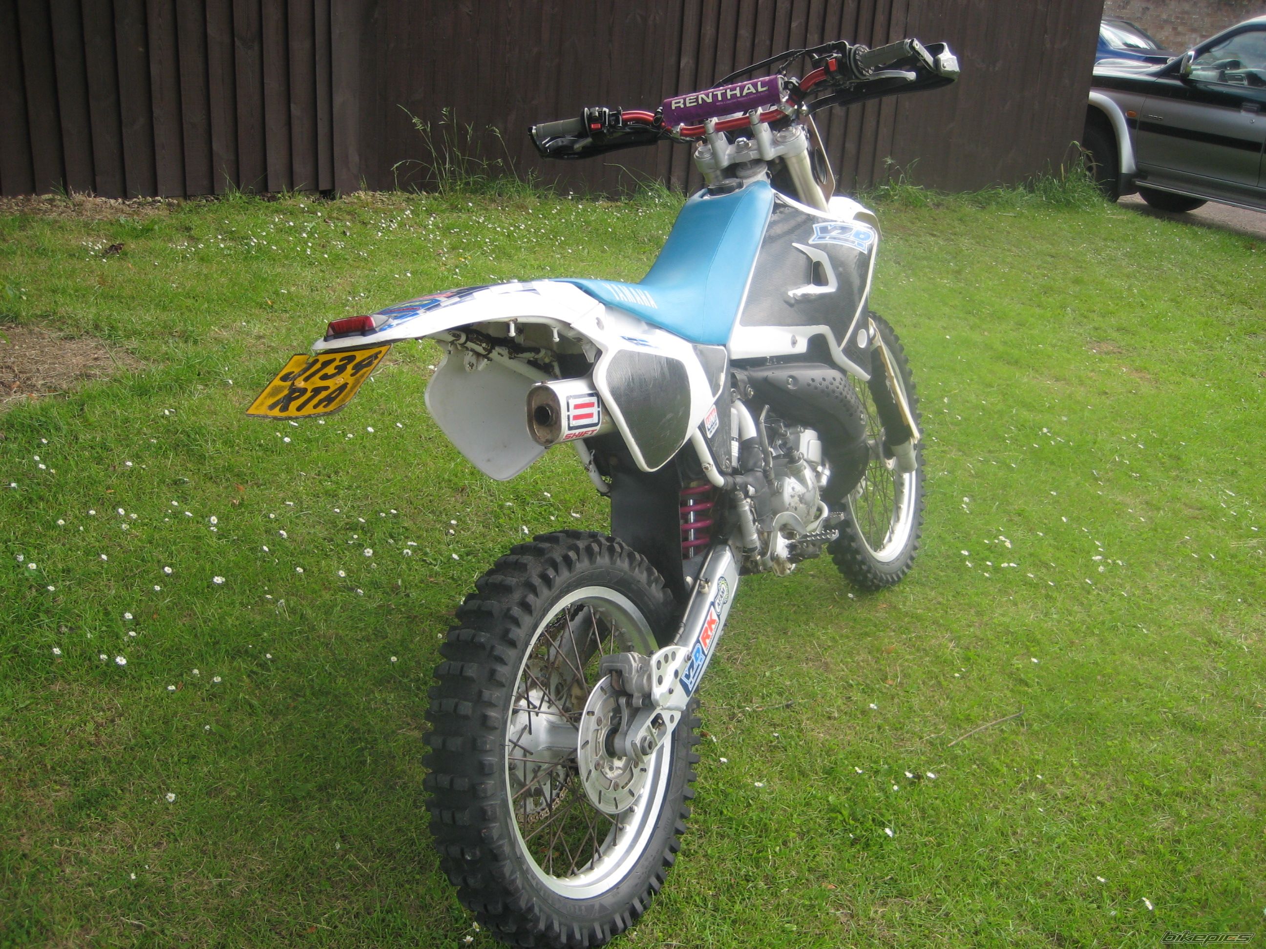 Photo 1698187