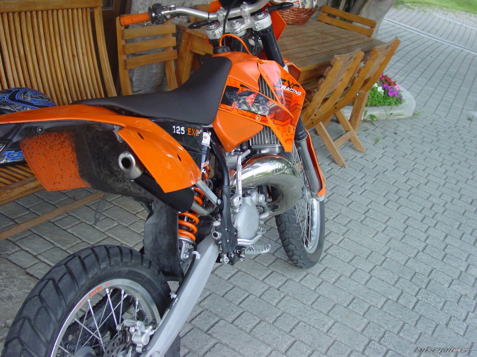 Photo 1698242