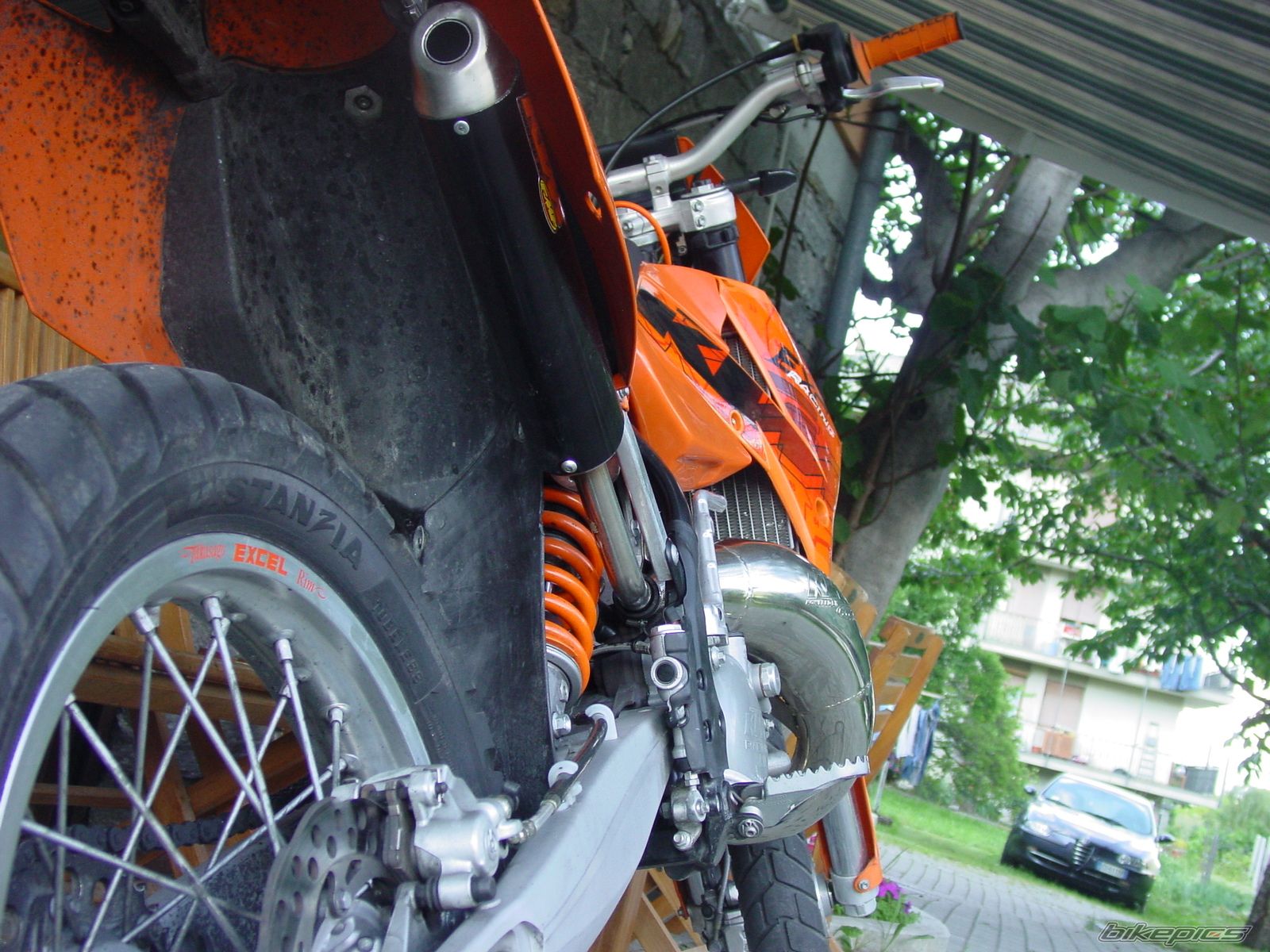 Photo 1698243