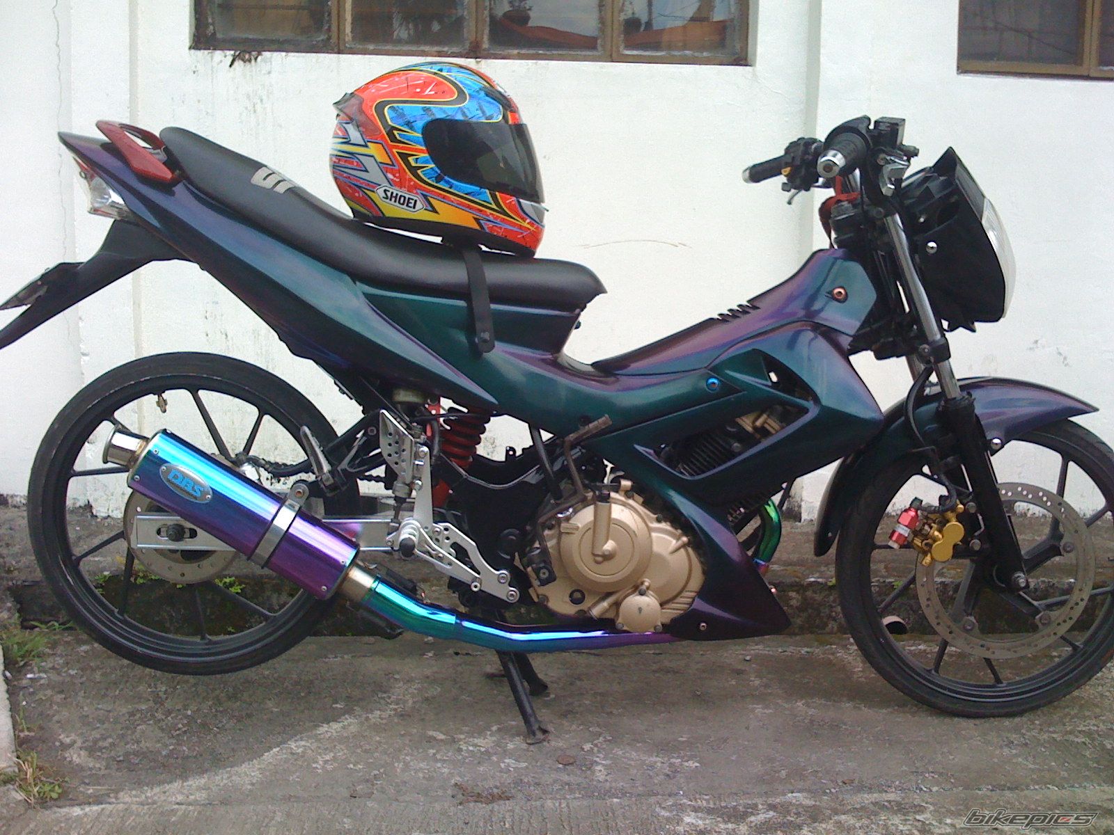 Photo 1698301