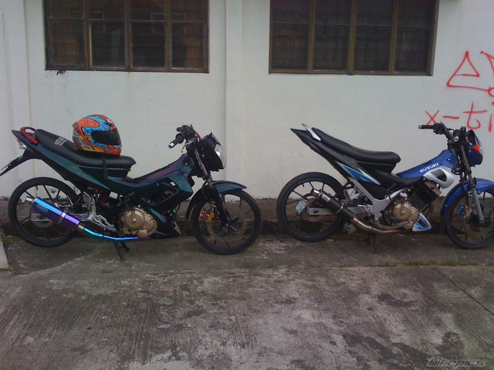 Photo 1698312