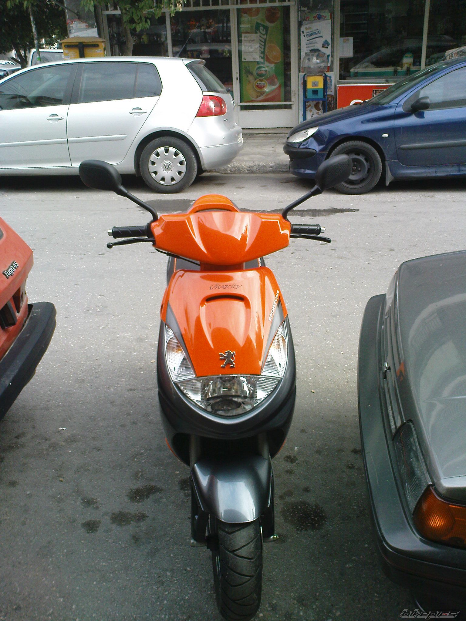 Photo 1698324