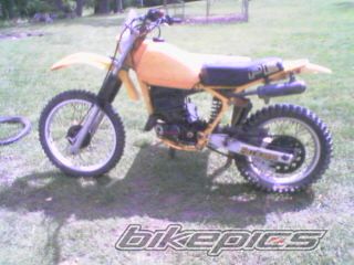Photo 1698332