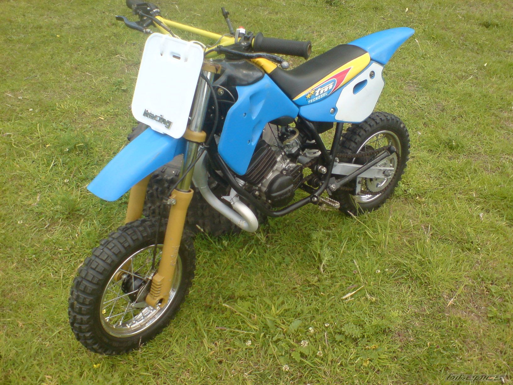 Photo 1698473