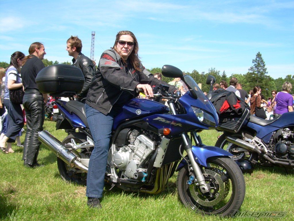 Bike Photo 1698530