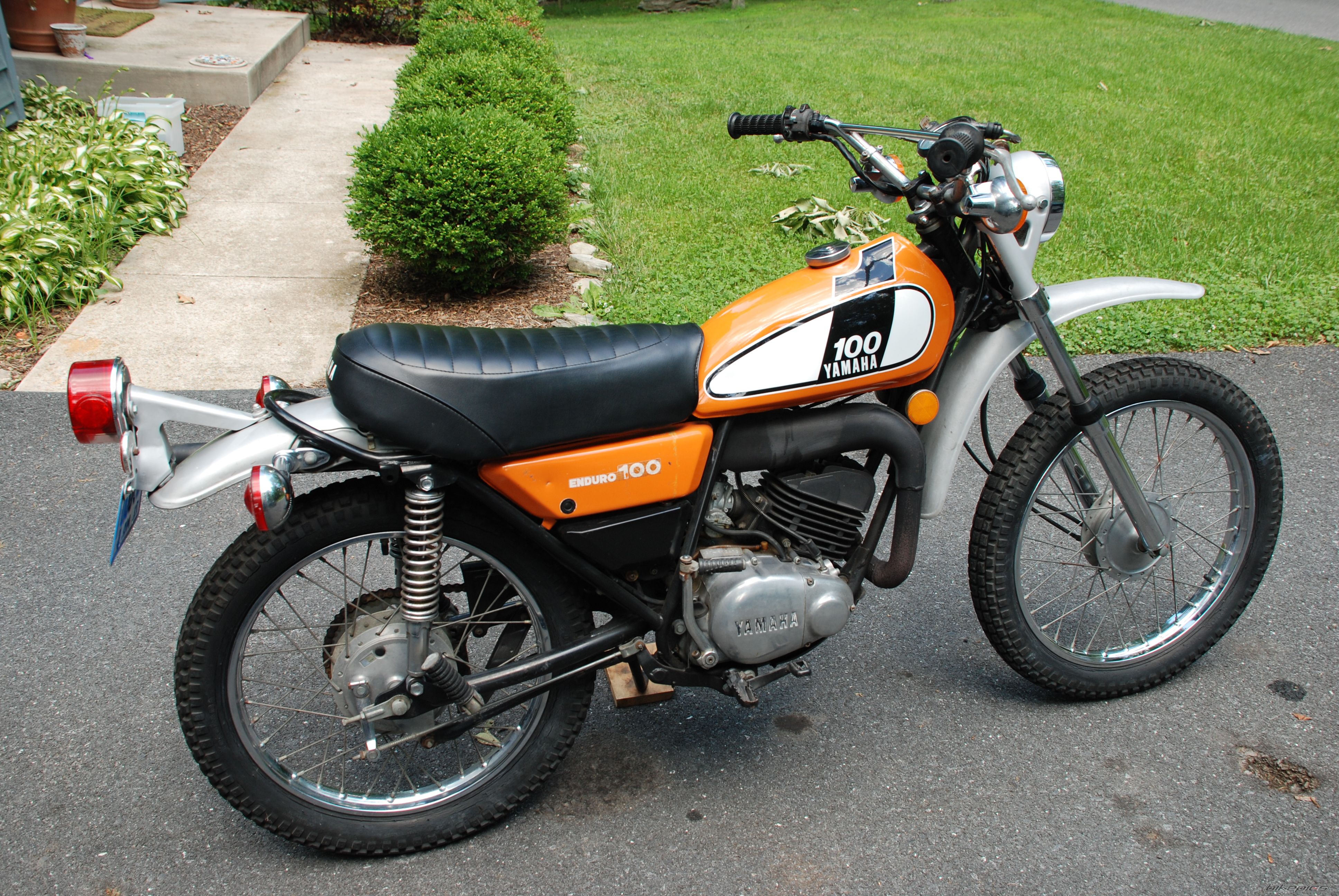 Bike Photo 1698673