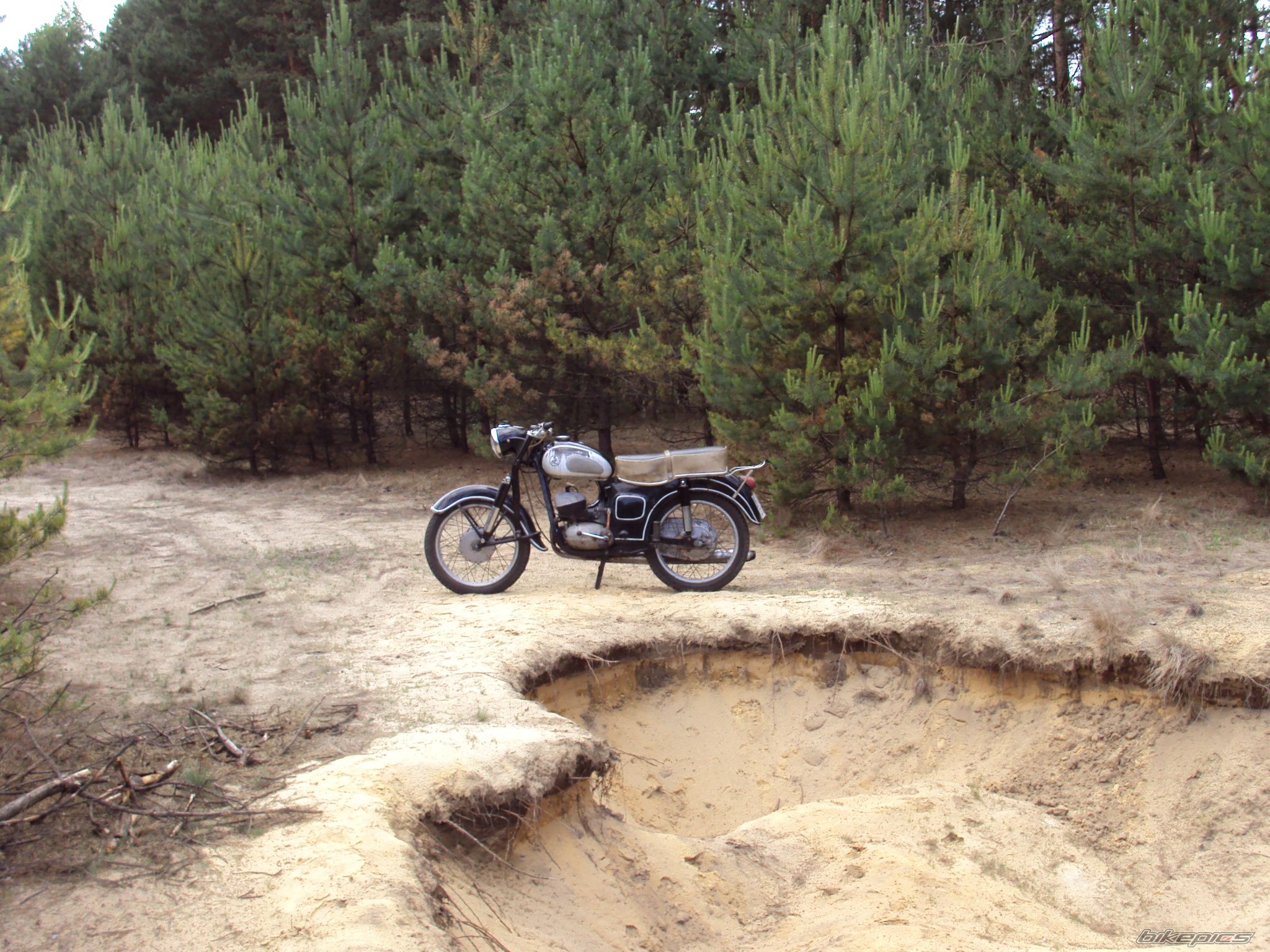 Photo 1698692
