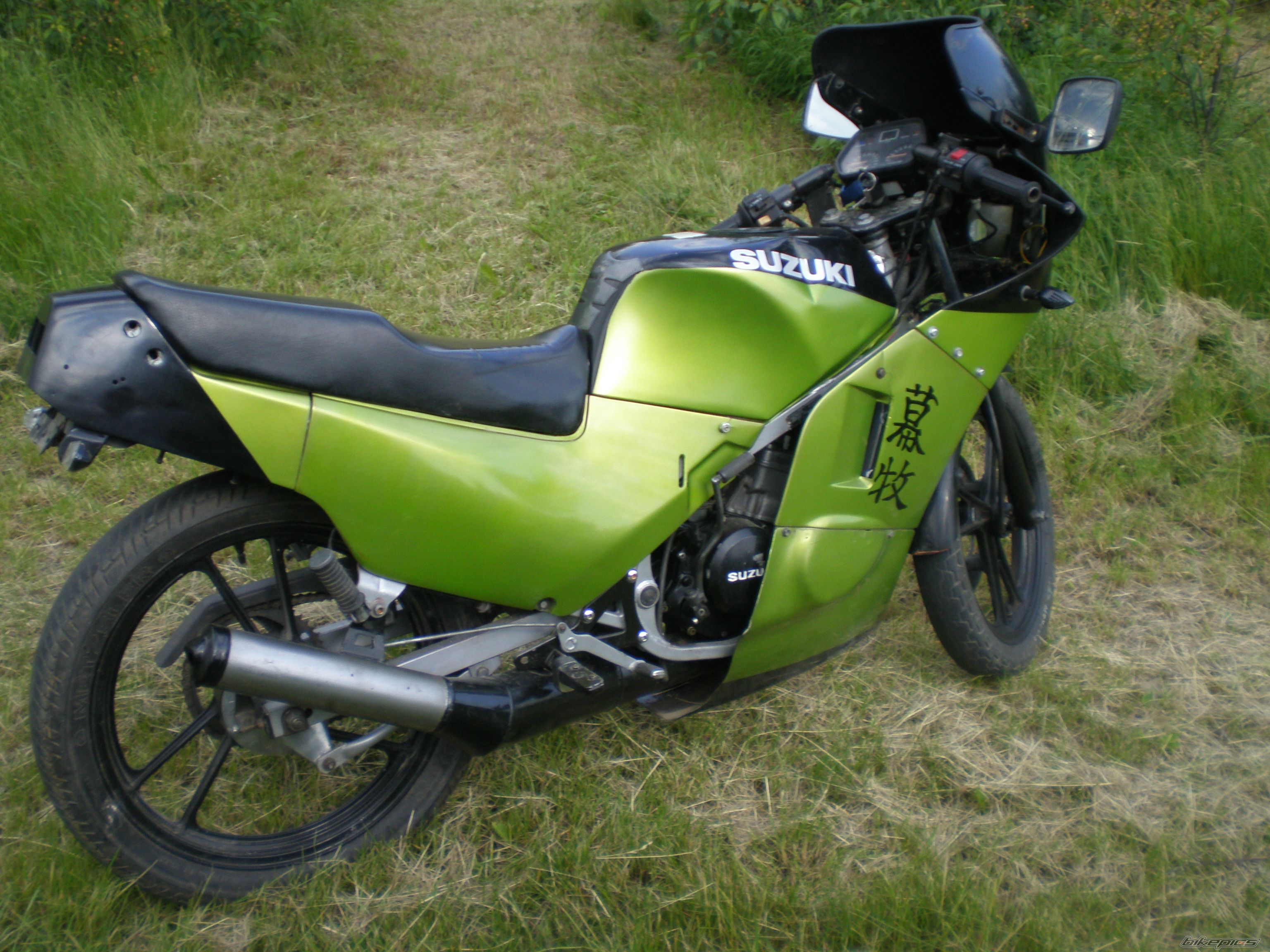 Photo 1698748