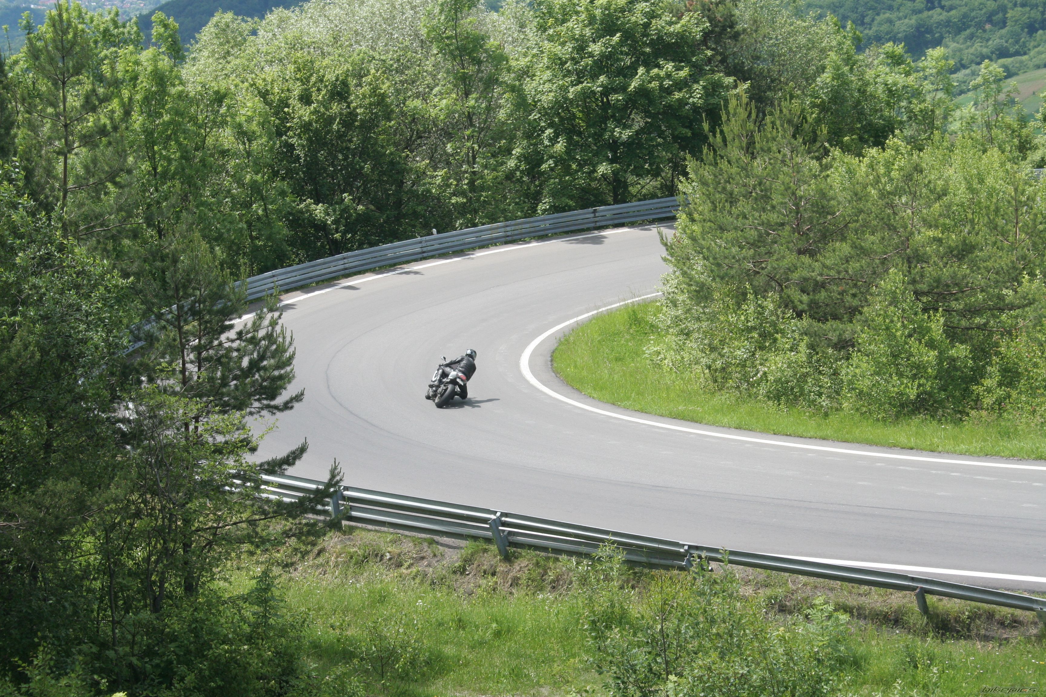 Bike Photo 1698774