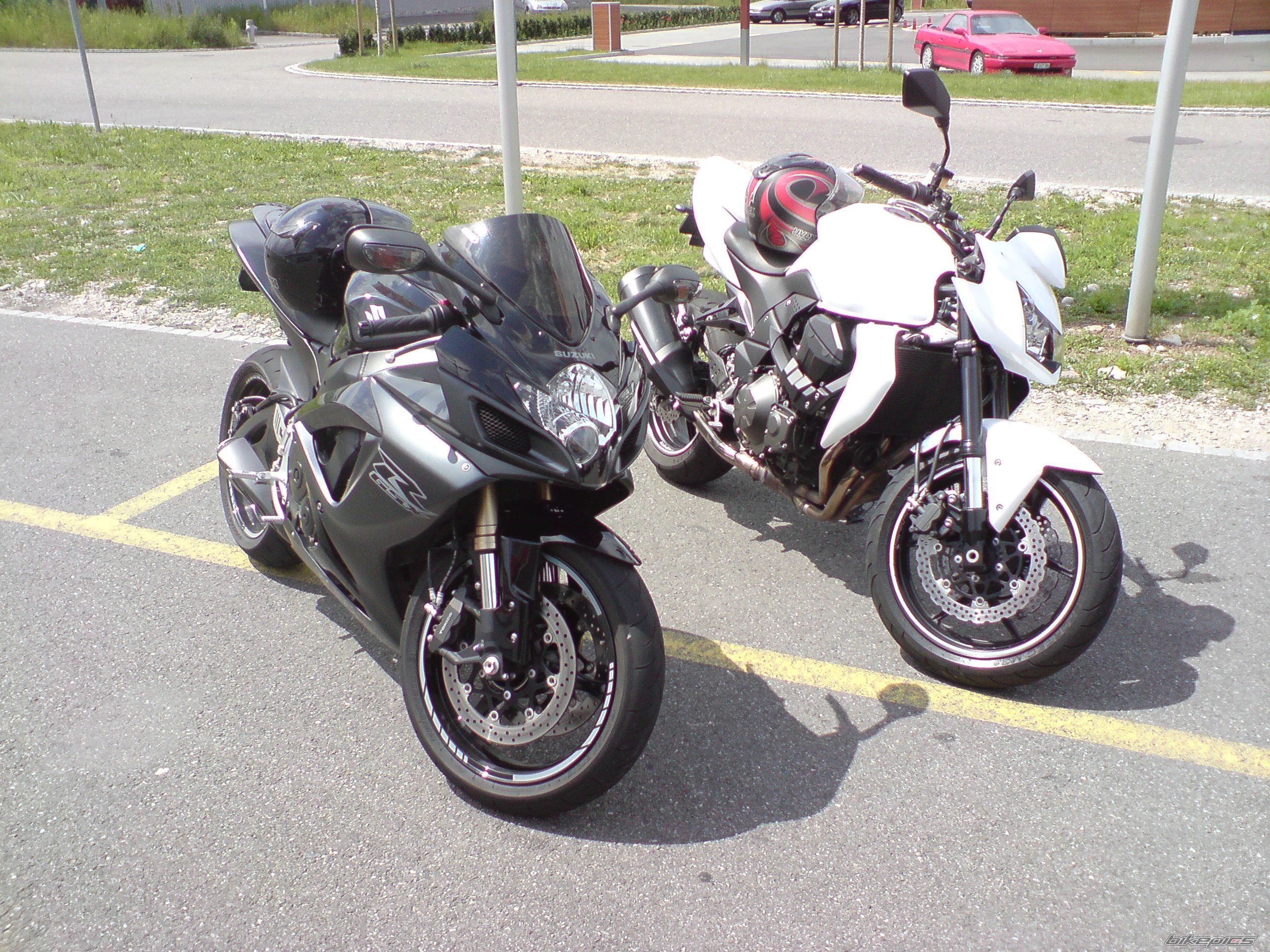 Bike Photo 1698795