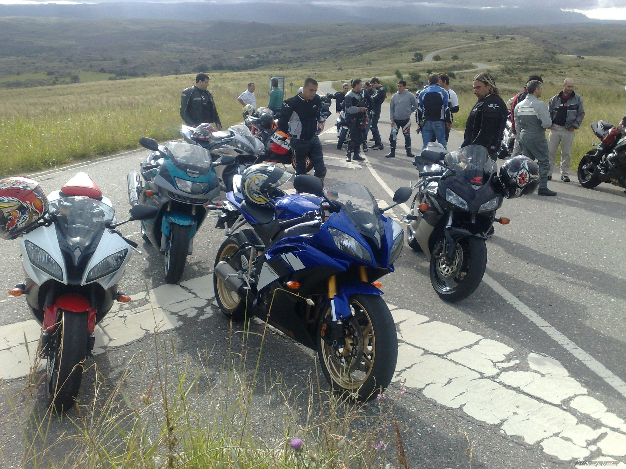 Bike Photo 1698946