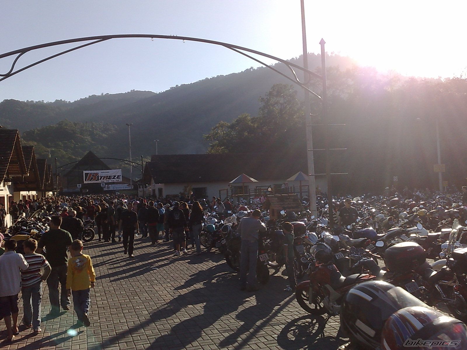 Bike Photo 1698947