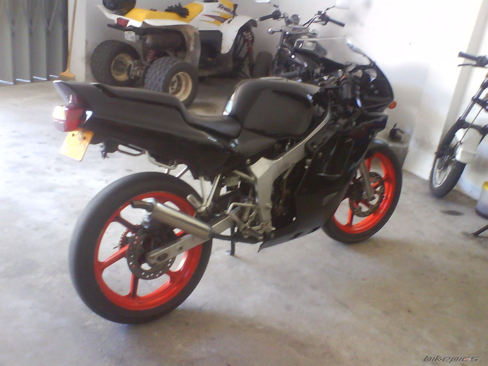 Bike Photo 1698974