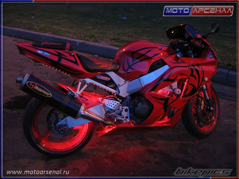 Photo 1698992