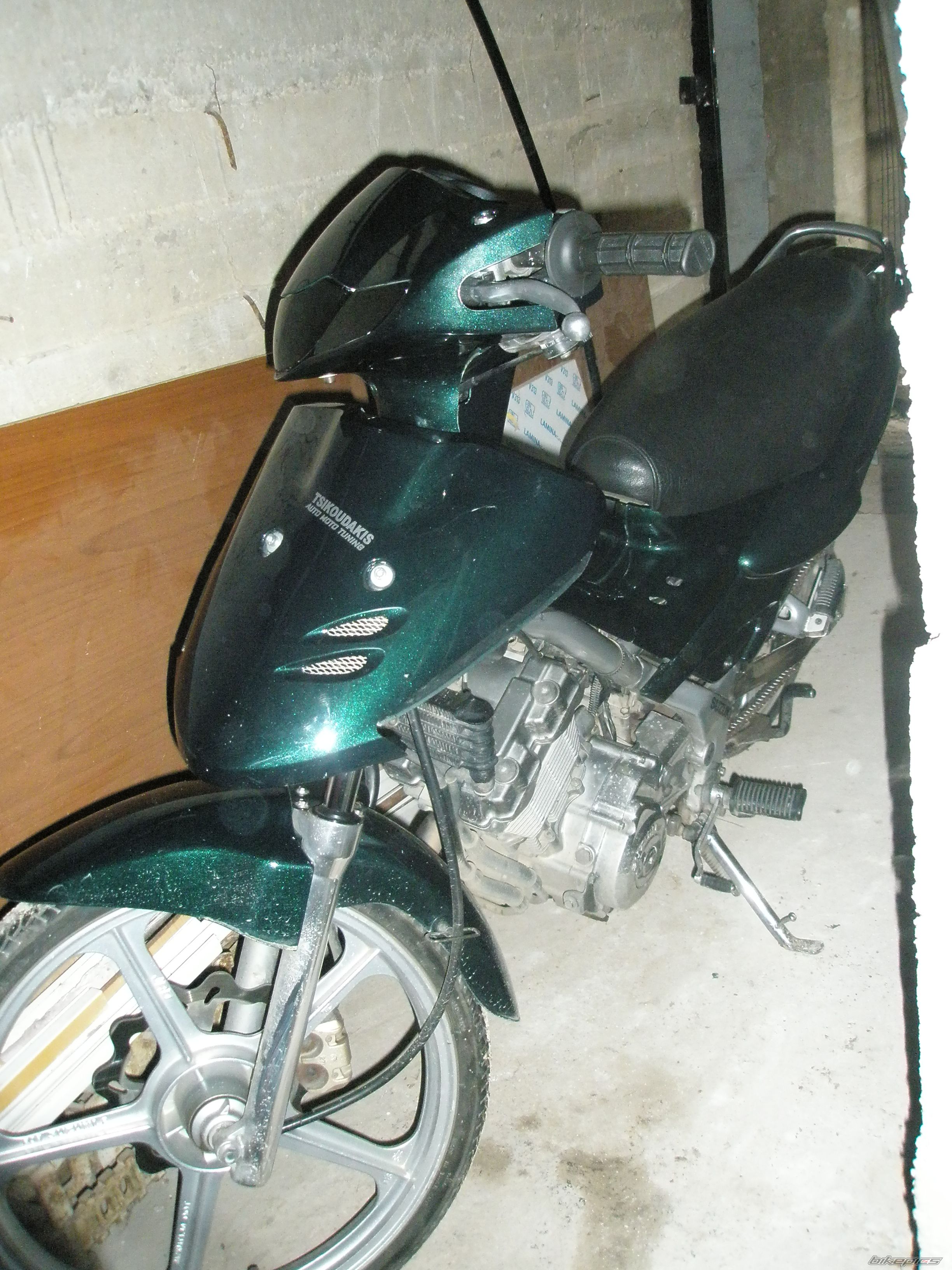 Photo 1698995