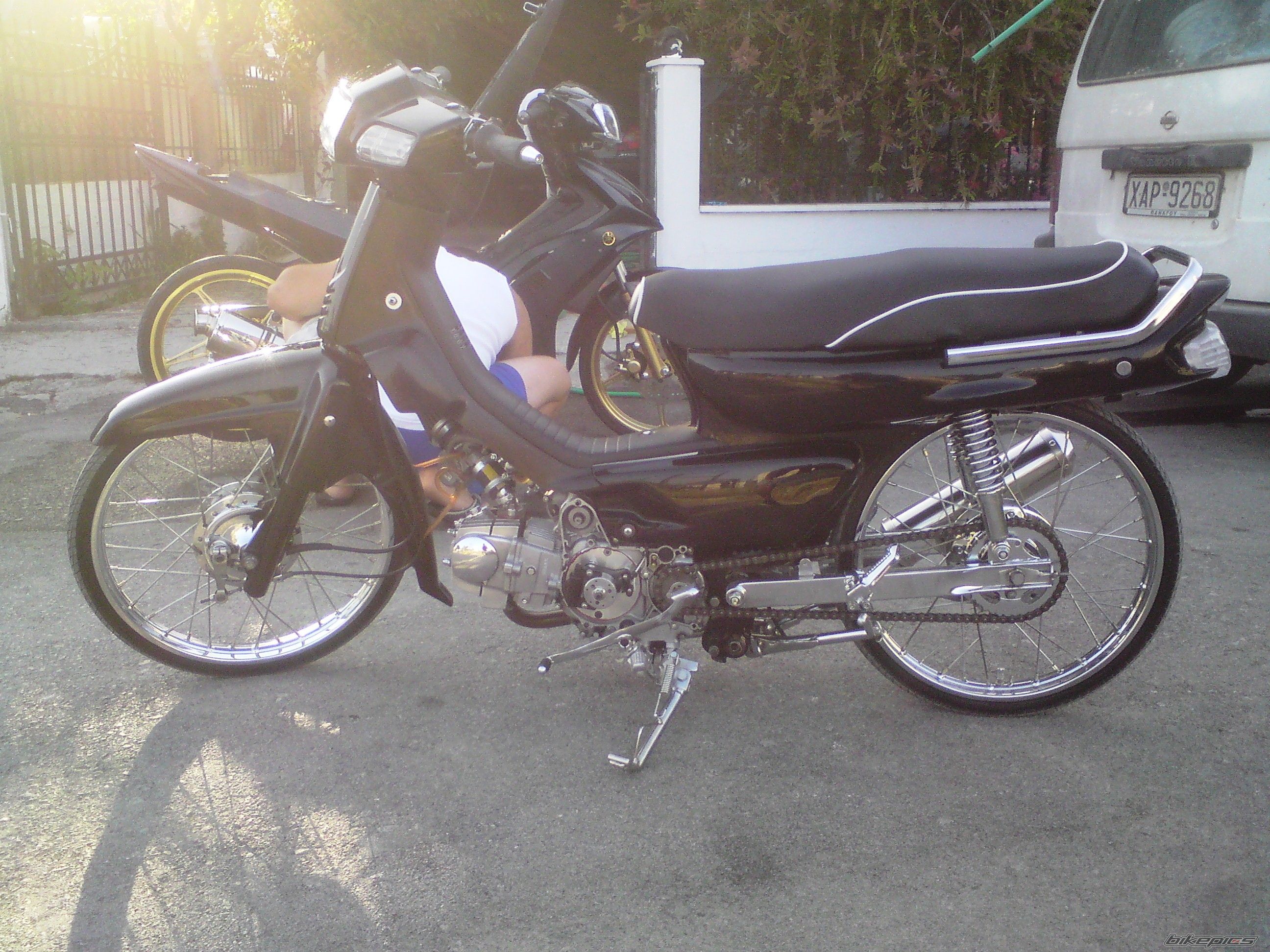 Photo 1699165