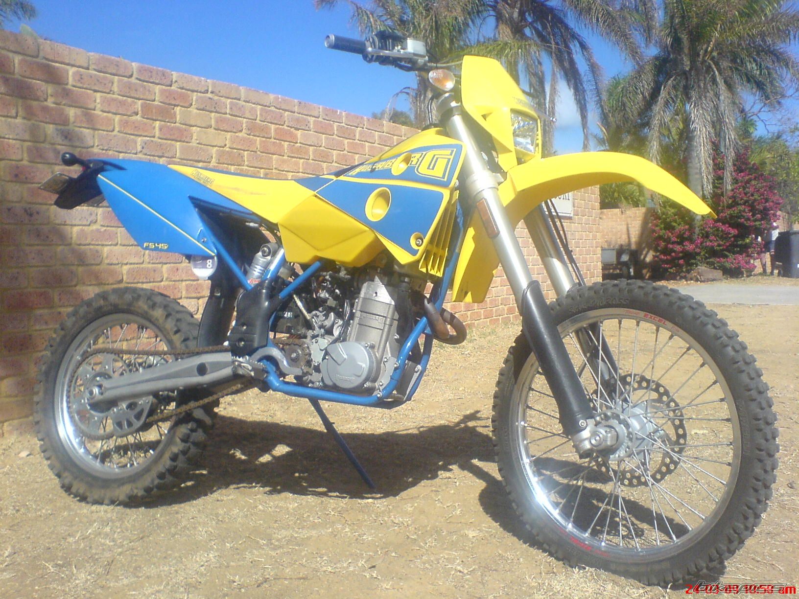 Bike Photo 1699356