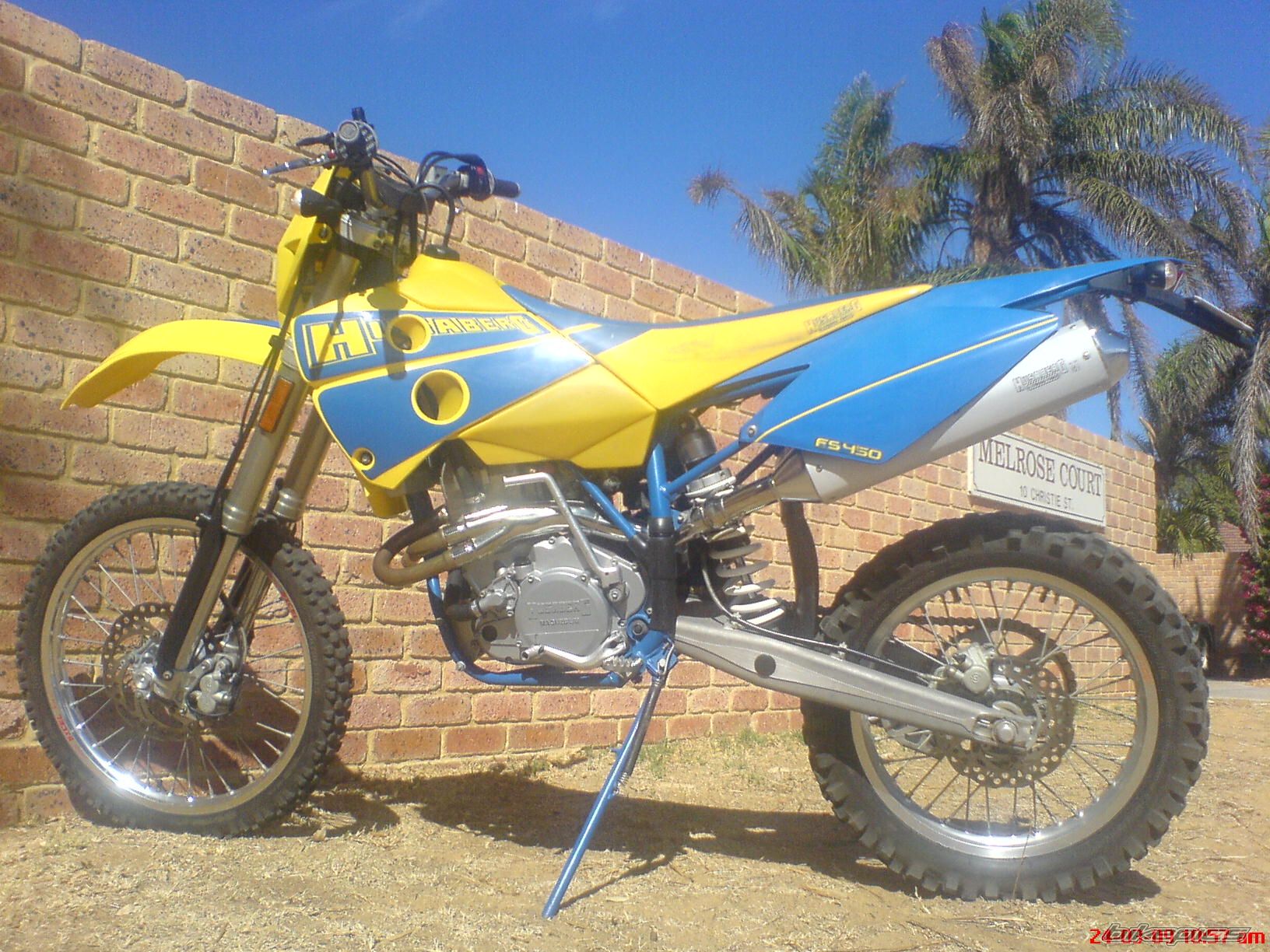 Bike Photo 1699359