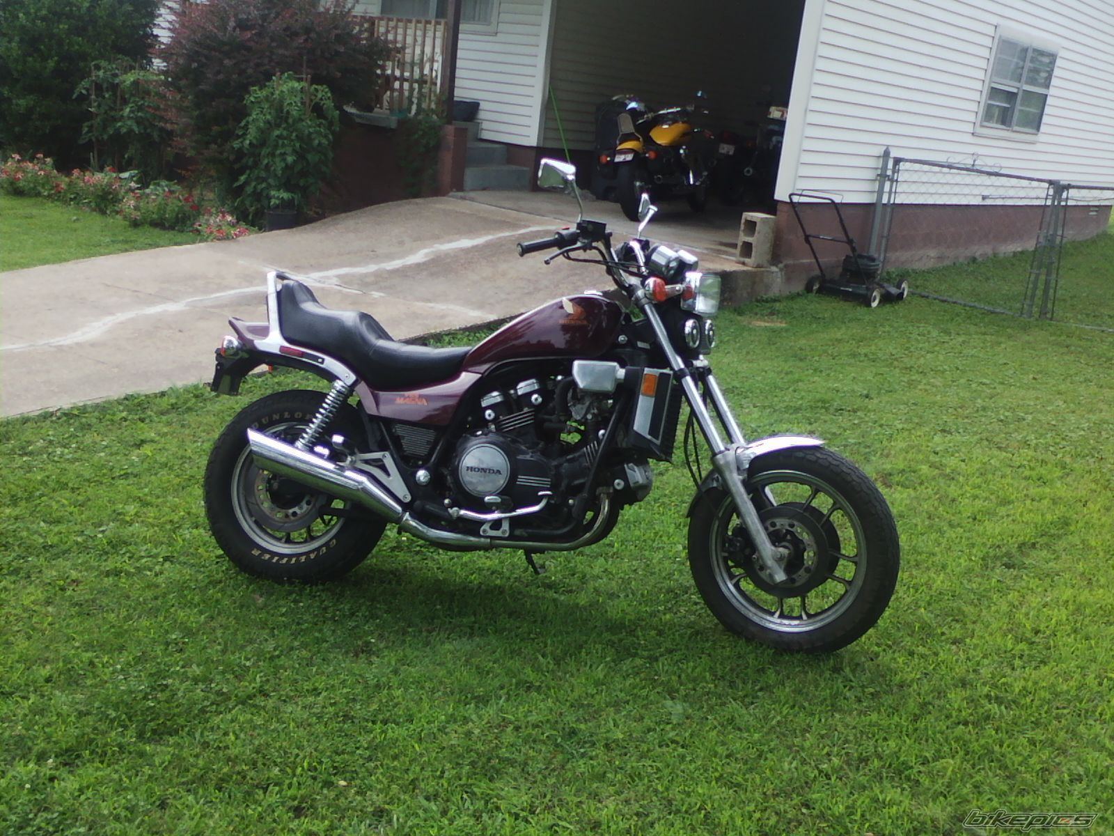 Photo 1699364