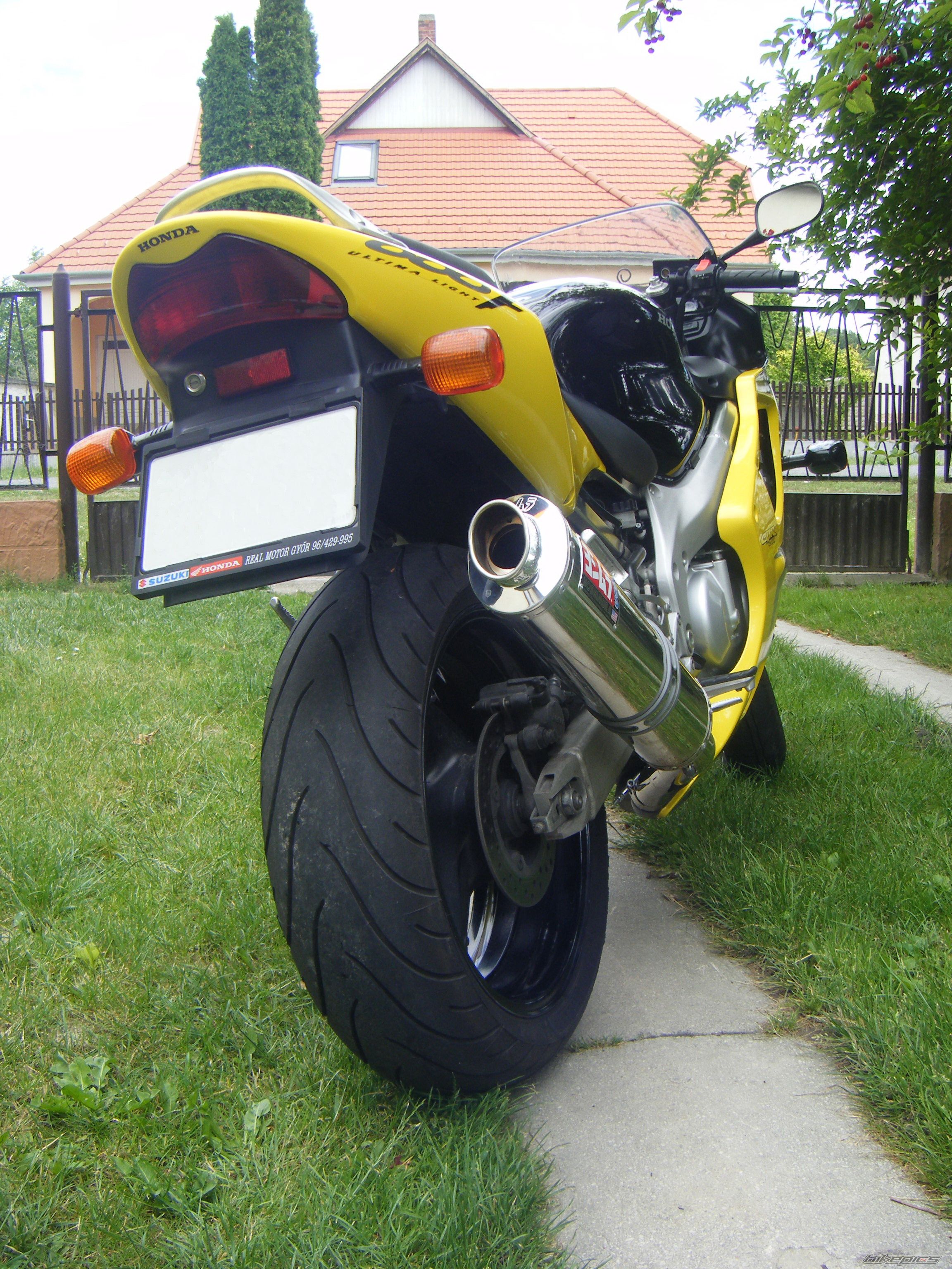 Bike Photo 1699376