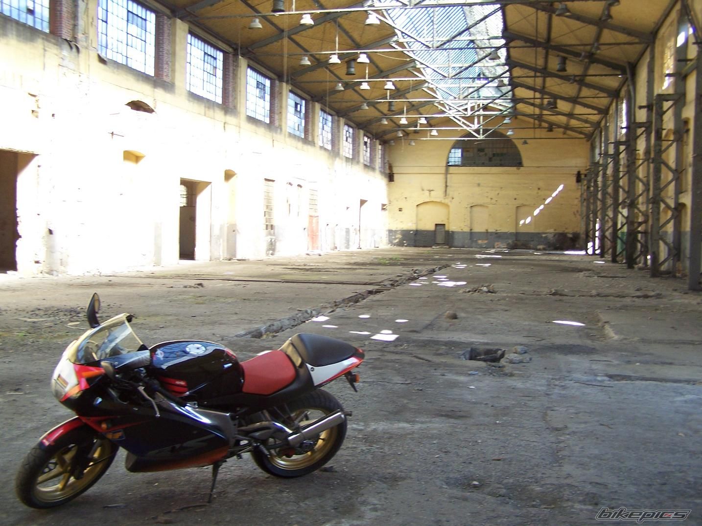 Bike Photo 1699436