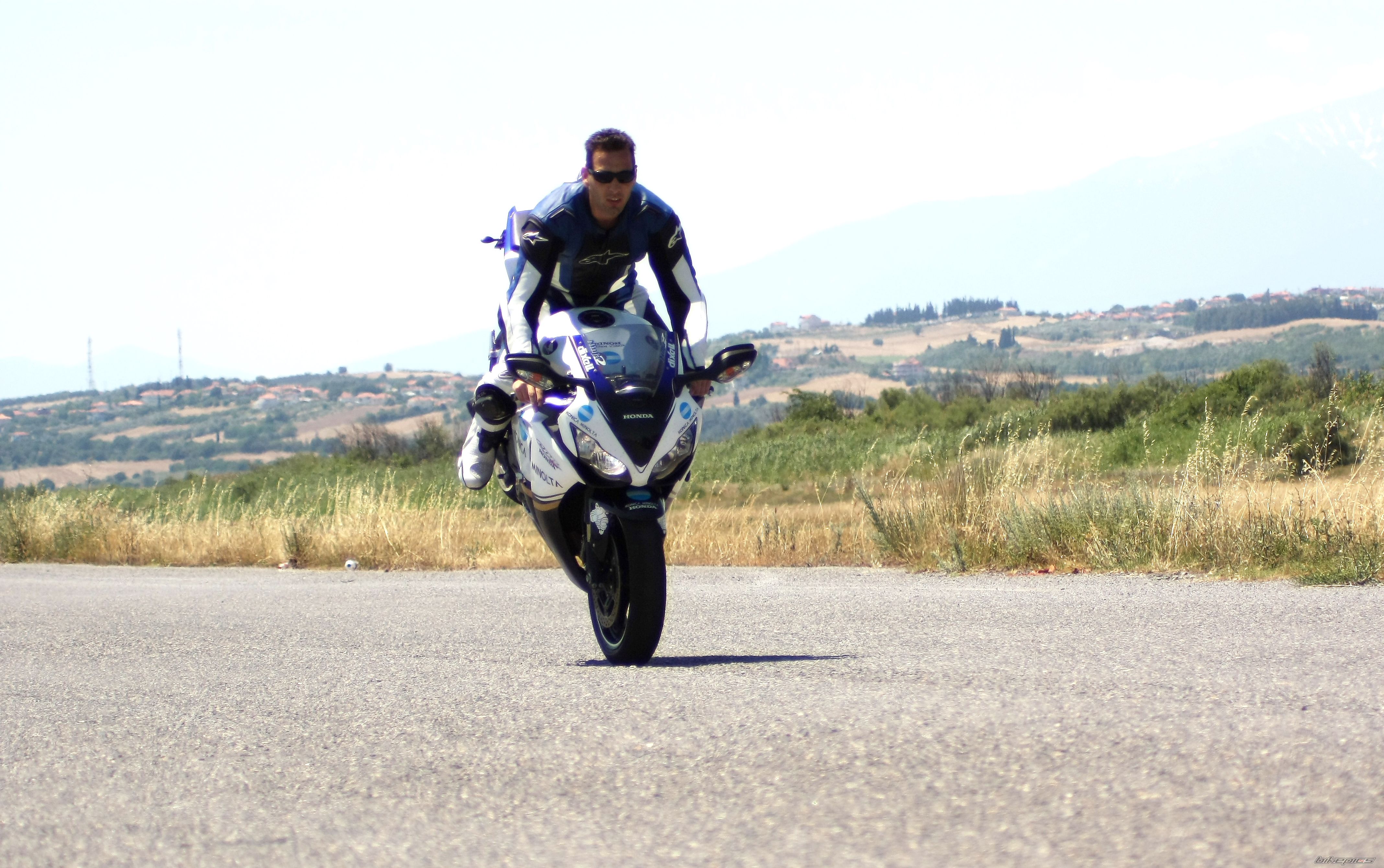 Bike Photo 1699501