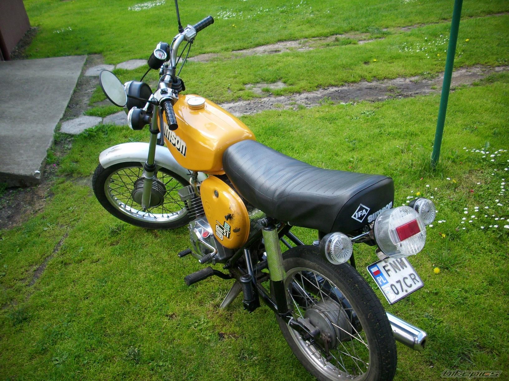 Photo 1699513