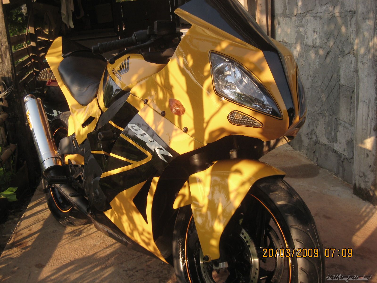 Bike Photo 1699574