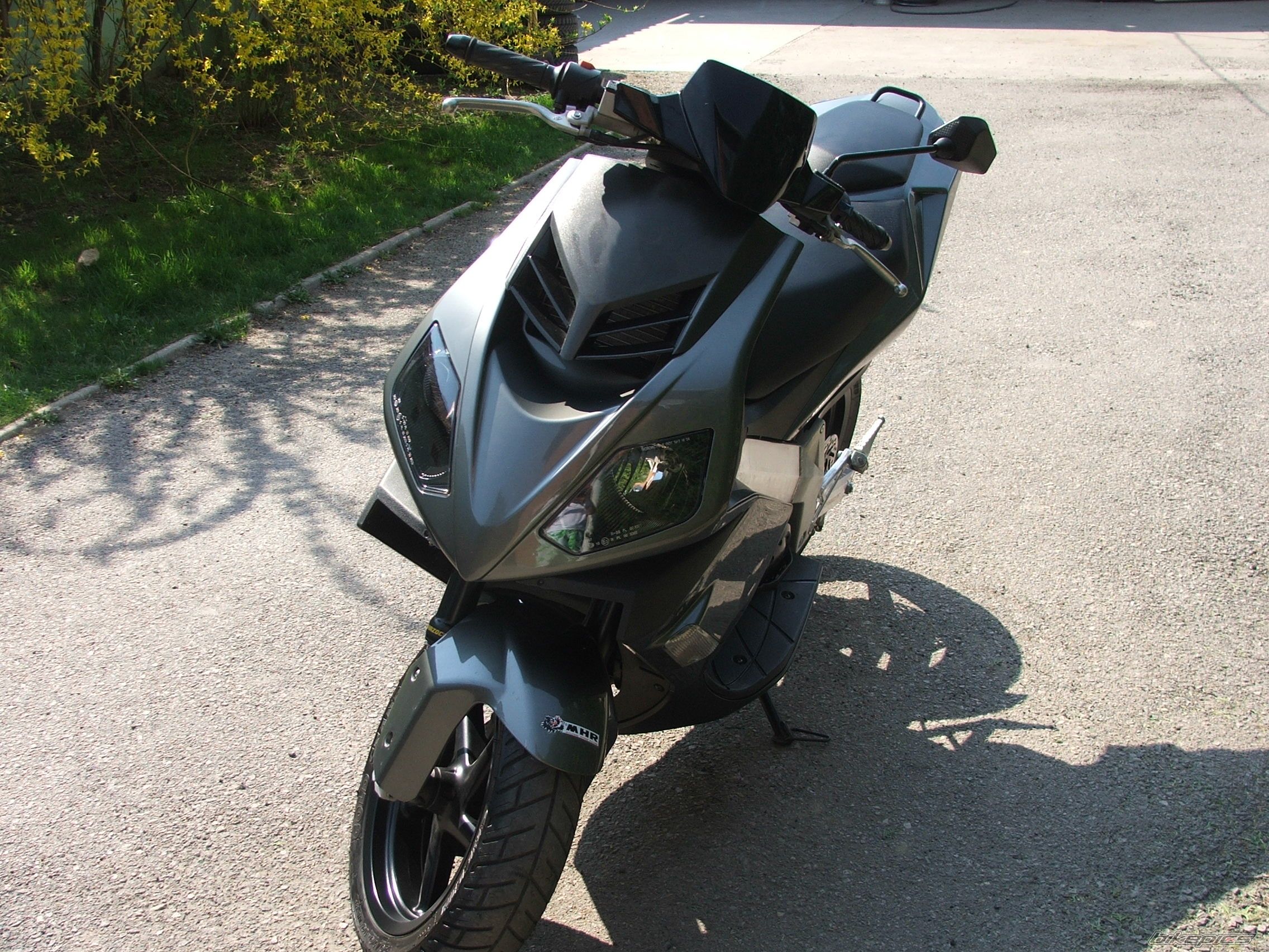 Photo 1699612