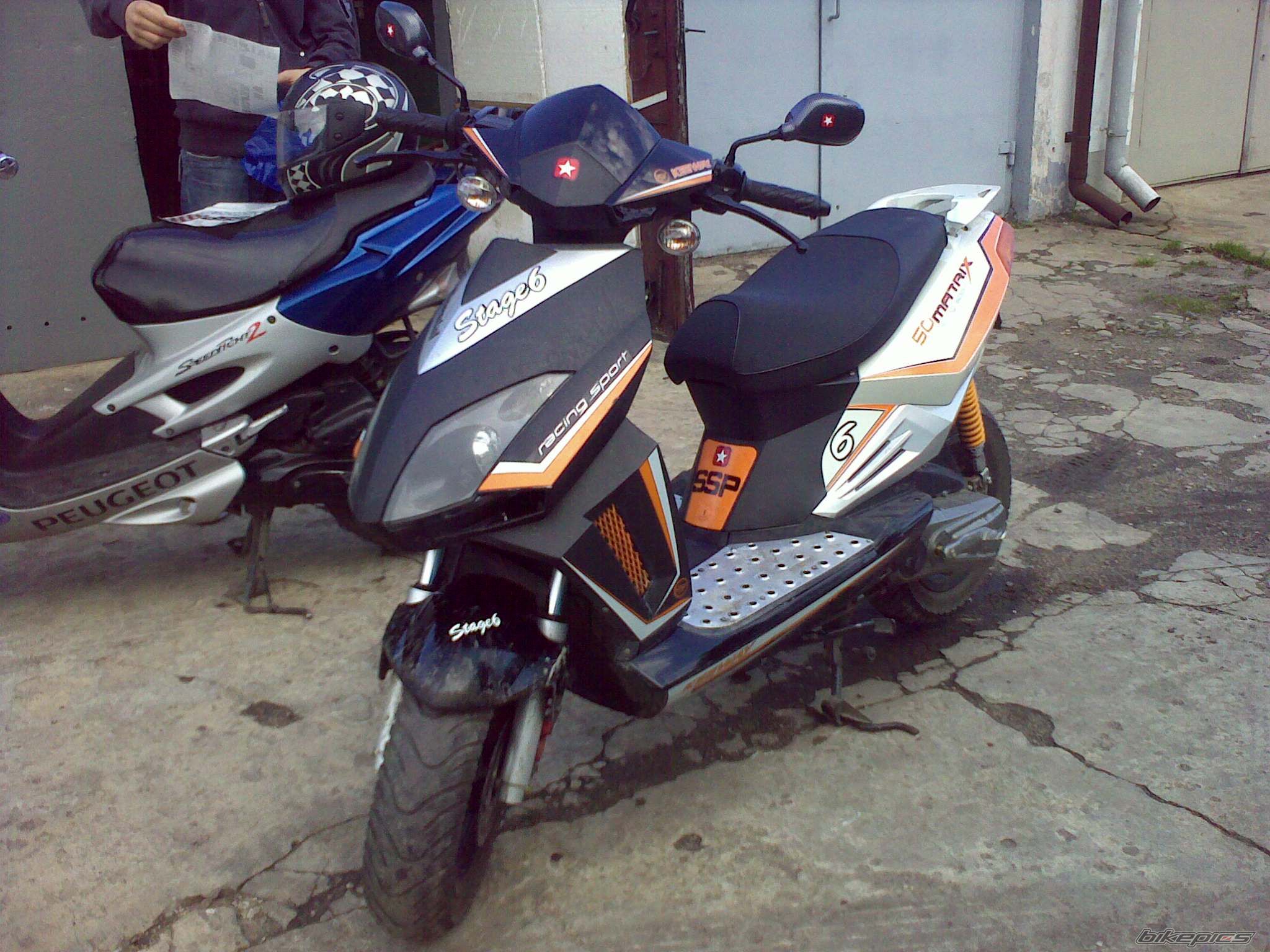 Photo 1699663