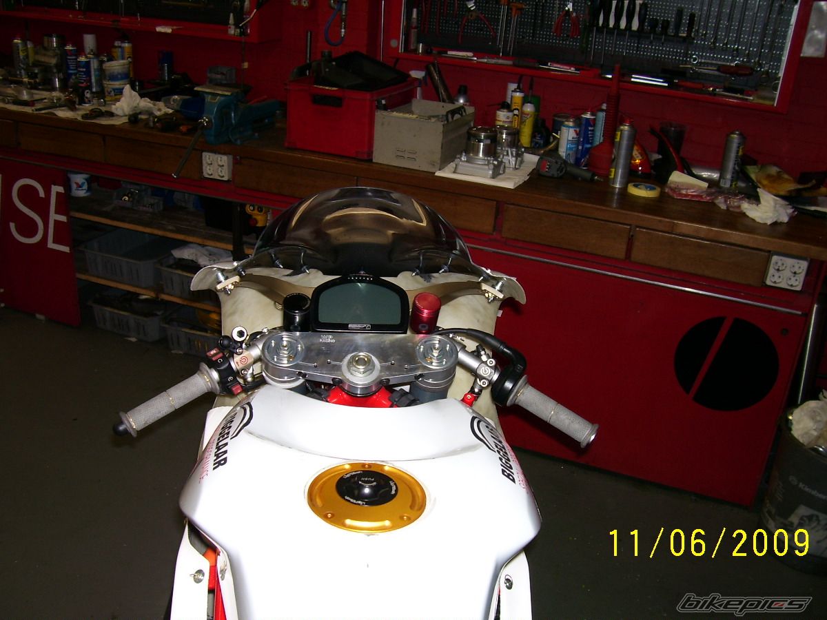 Photo 1699687
