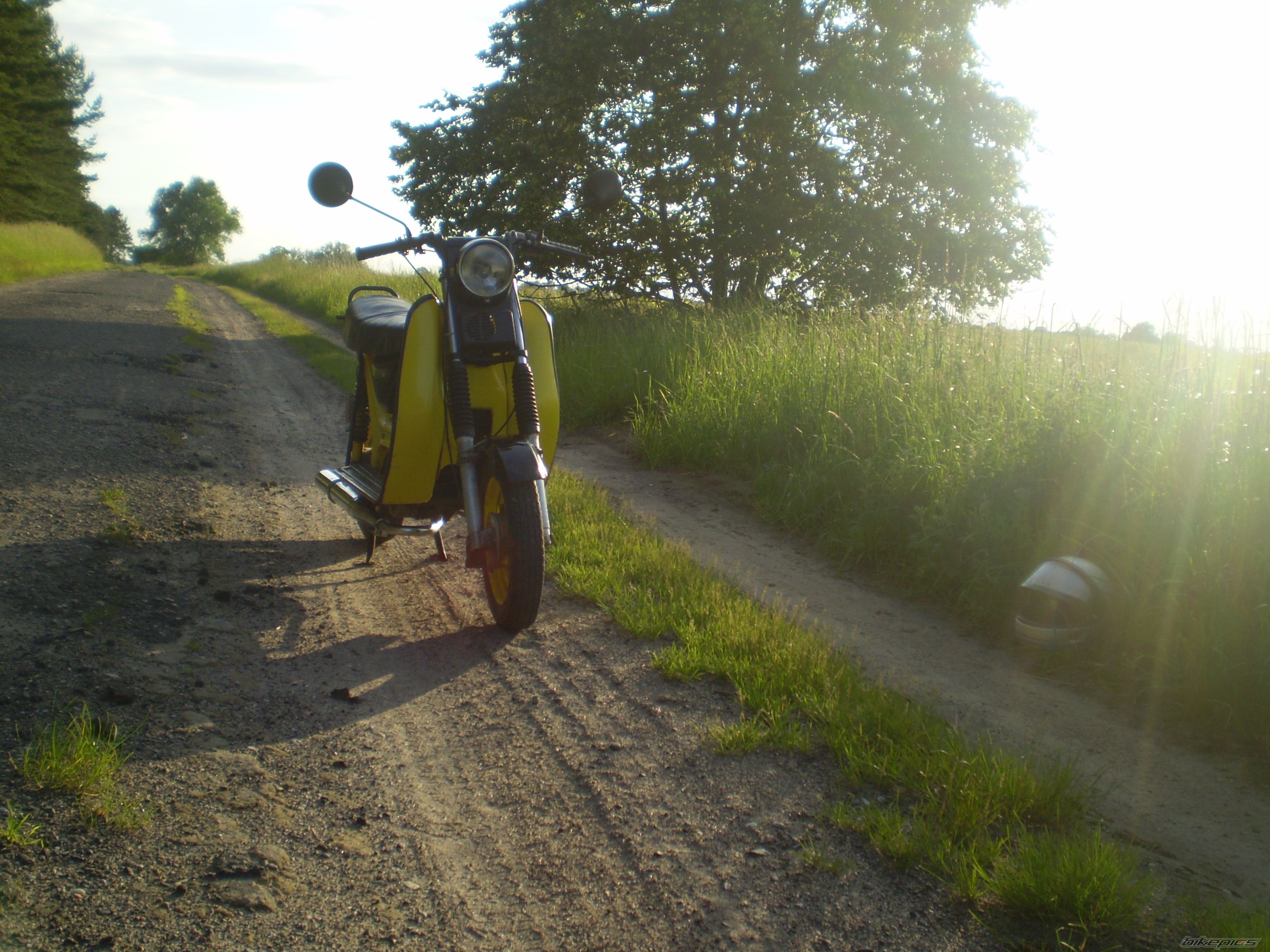Bike Photo 1699700