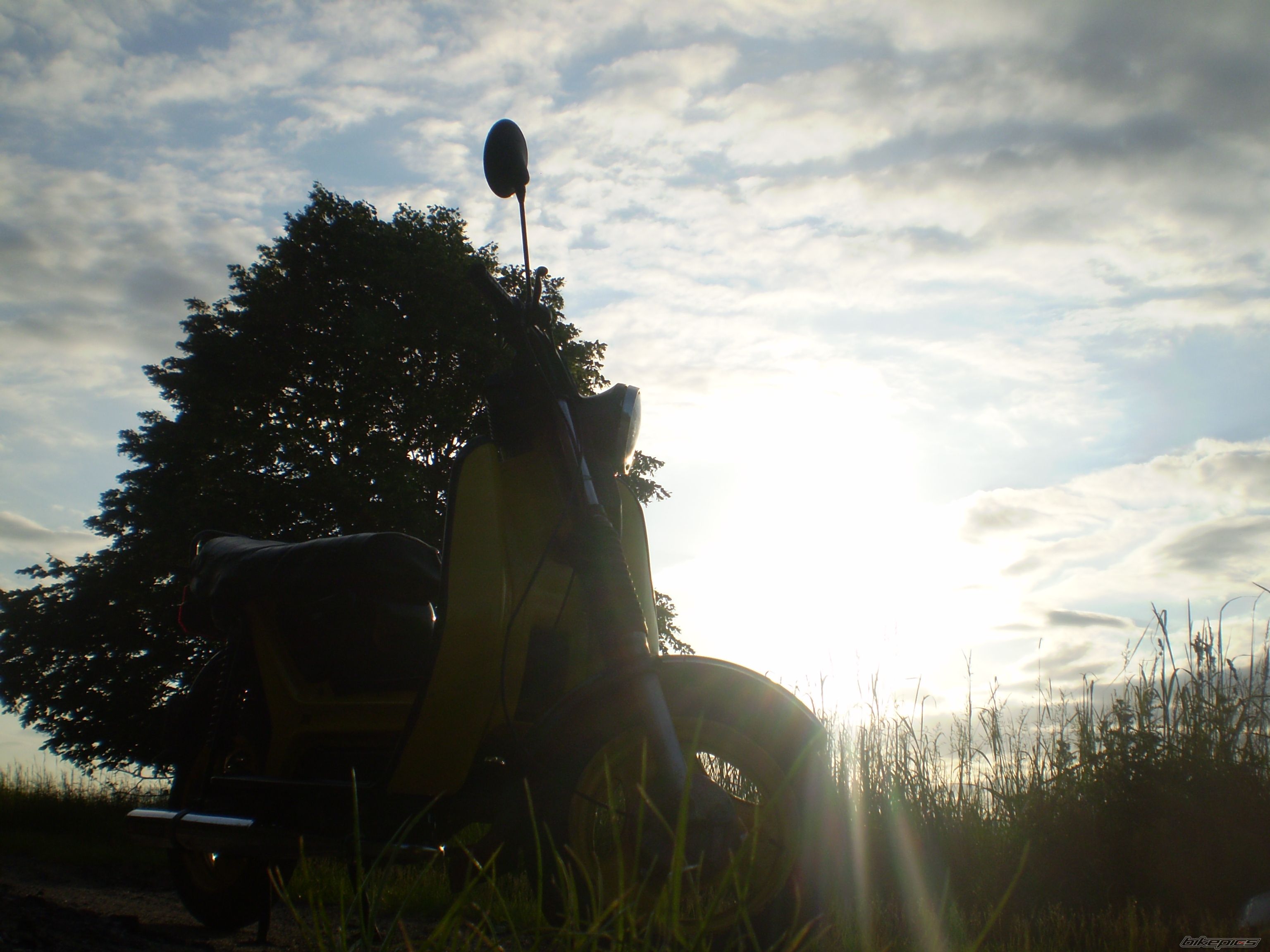 Bike Photo 1699704