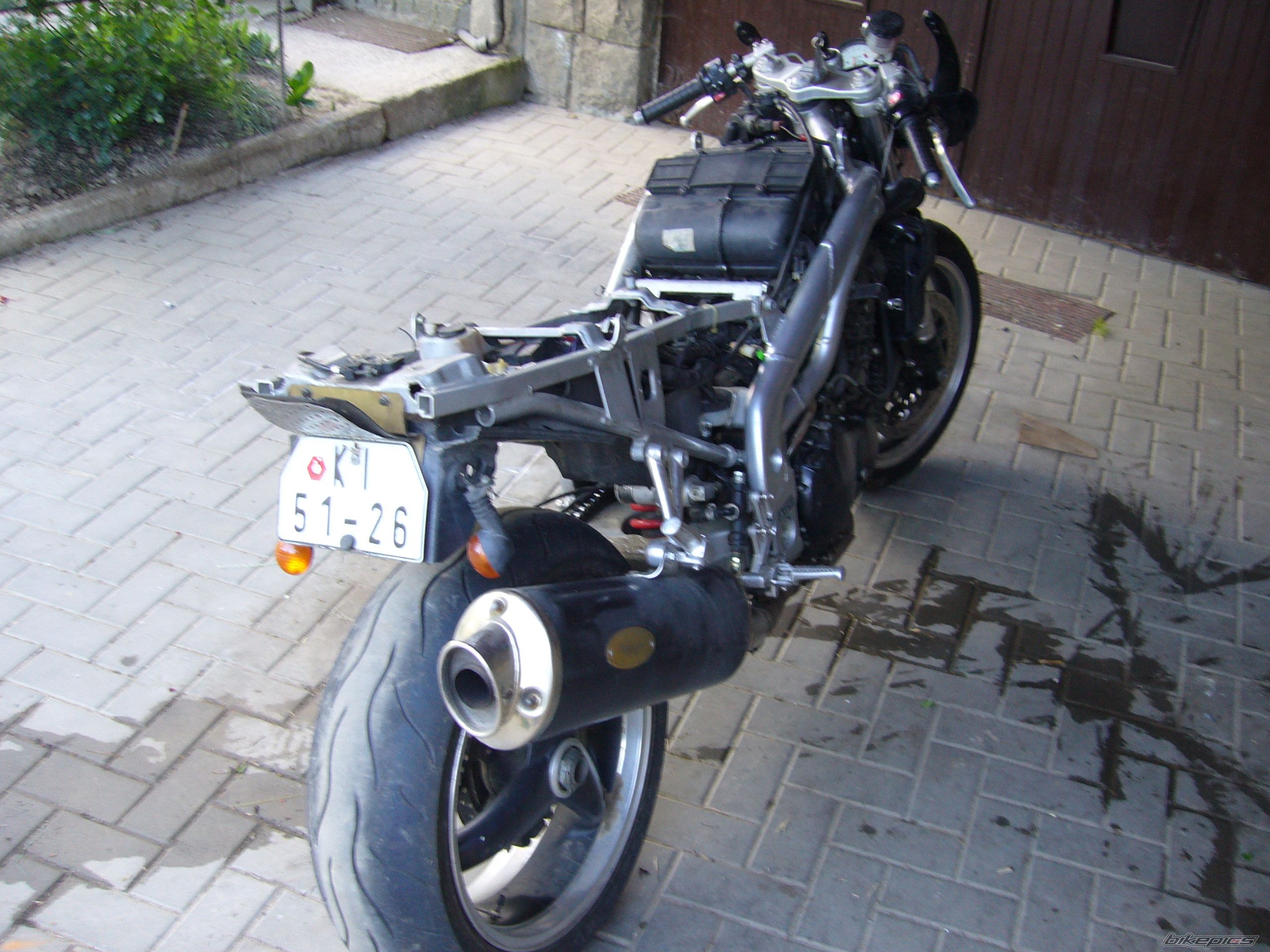 Photo 1699788