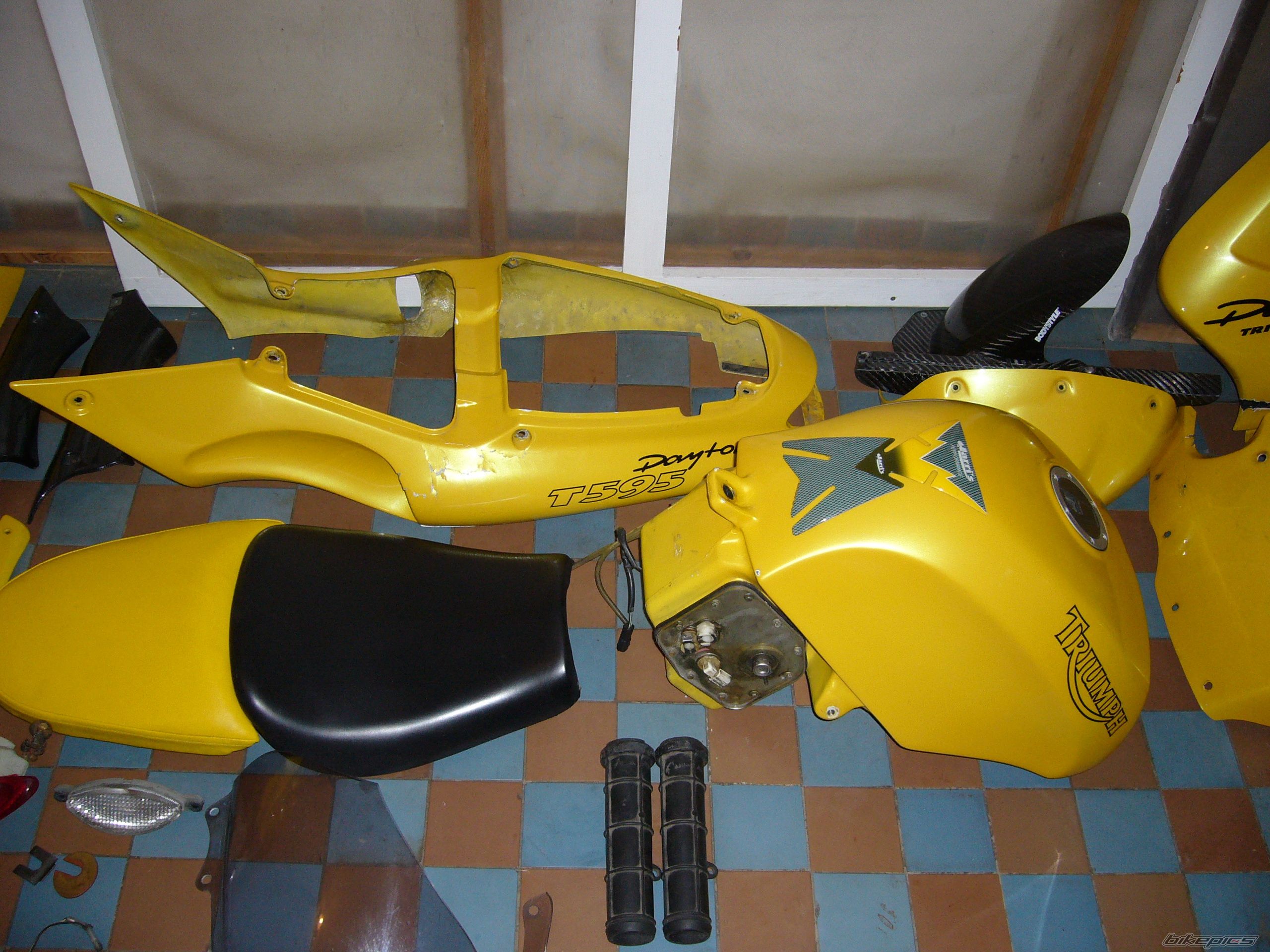 Photo 1699865