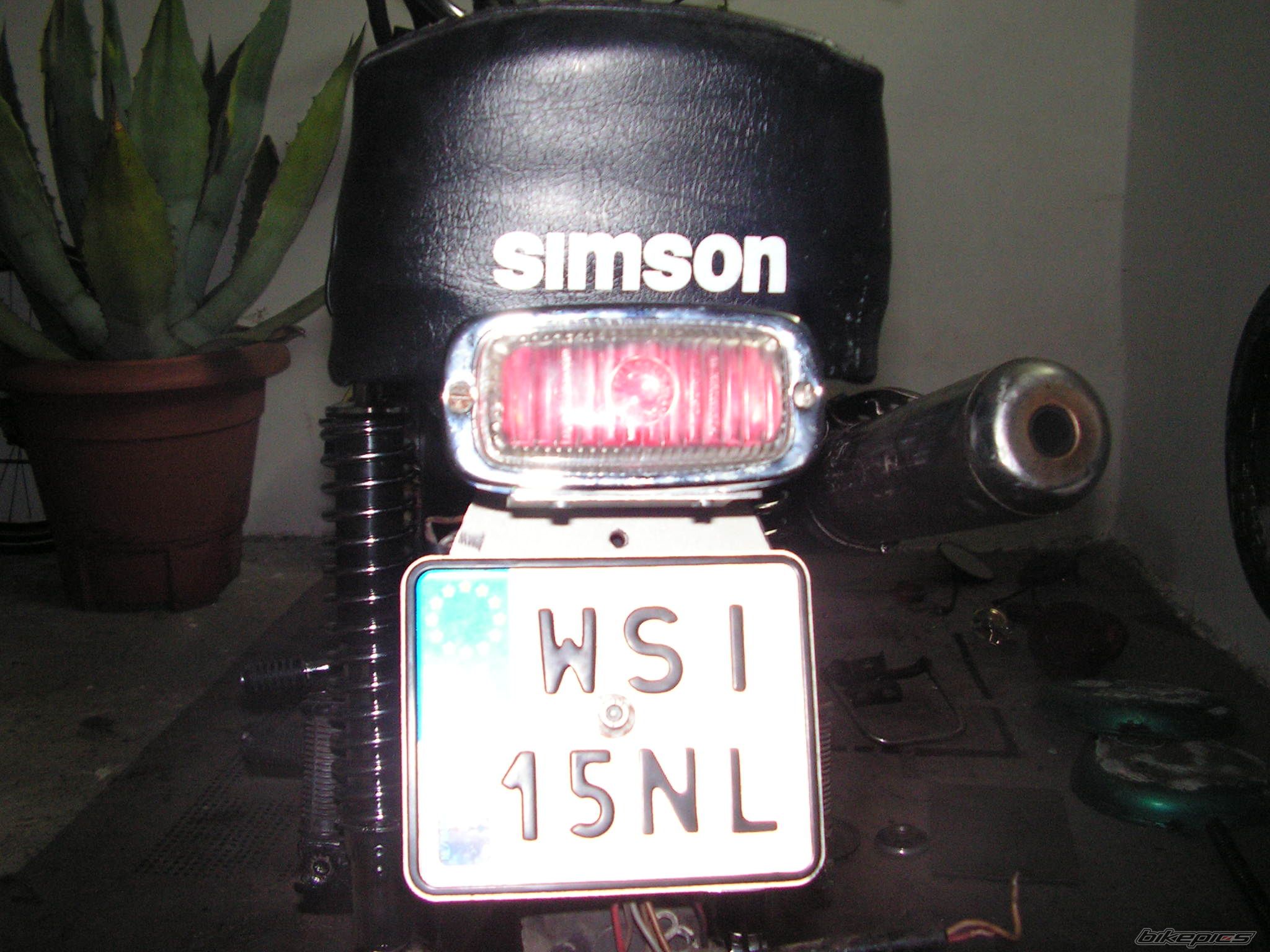 Photo 1699880
