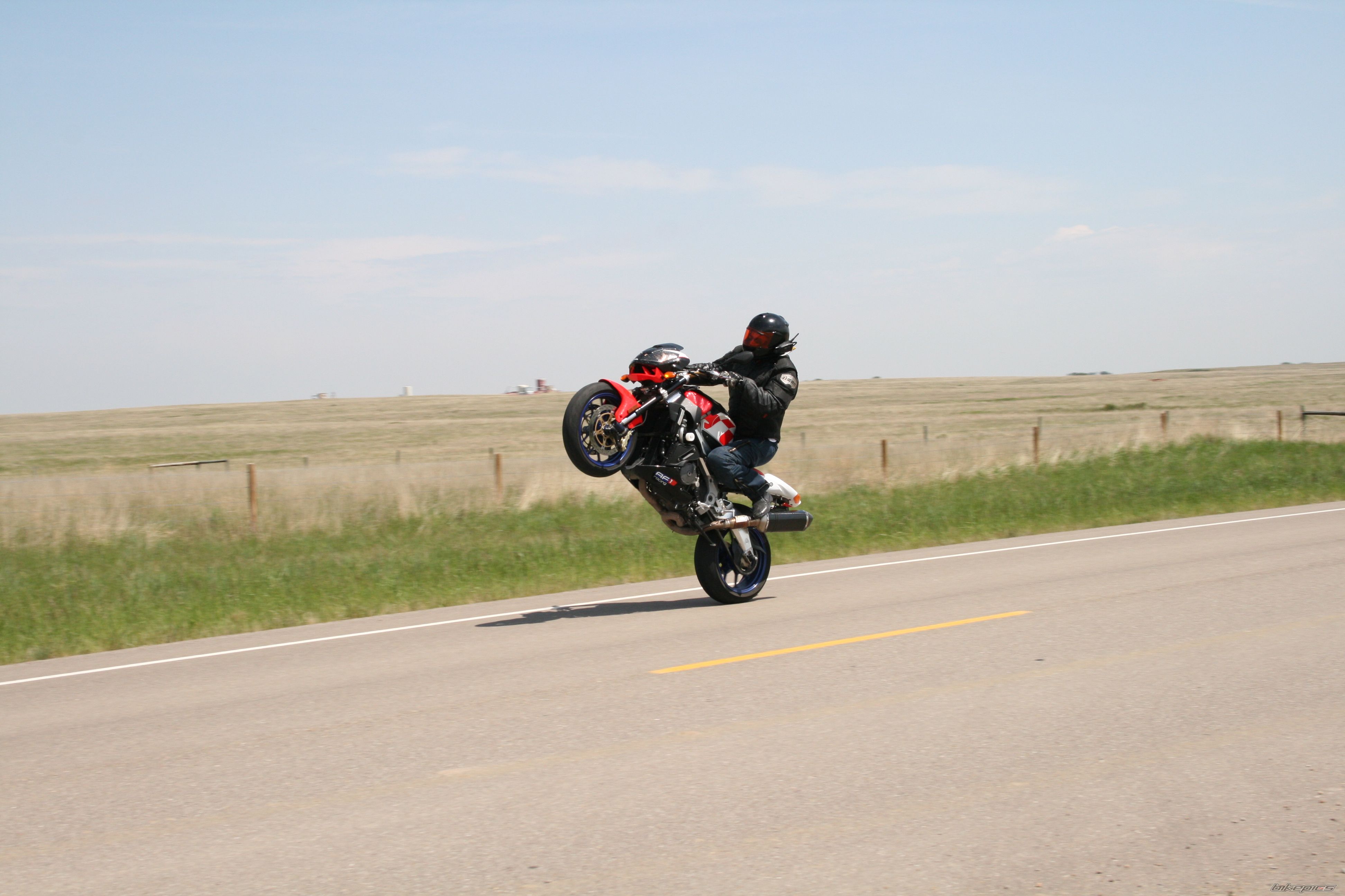 Bike Photo 1700153