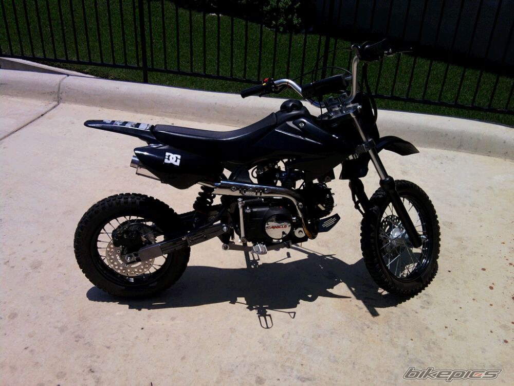 Photo 1700168